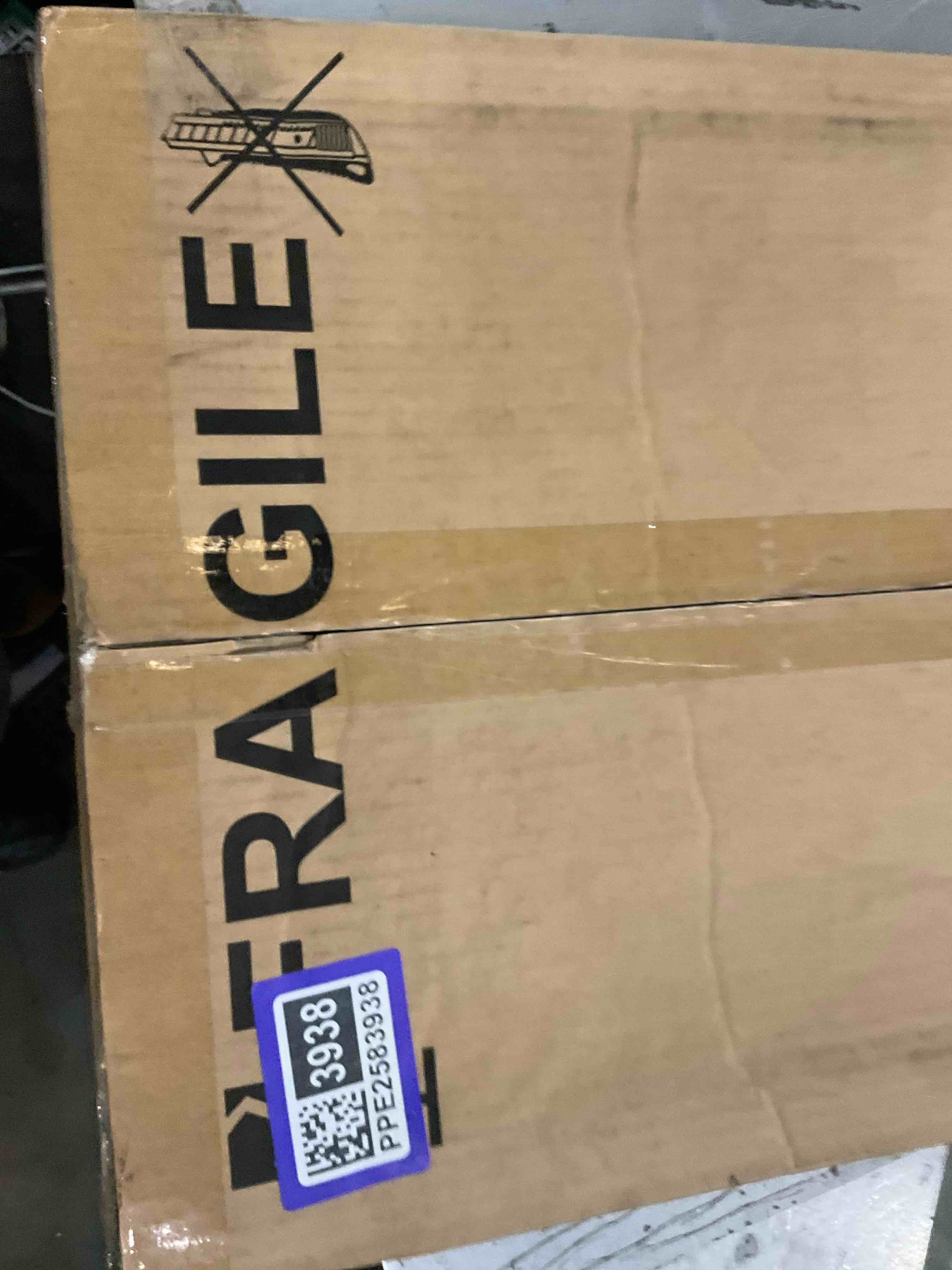 https://s3.amazonaws.com/lotting-images-prod/bidfta/PPE2583938_1745935049138.jpeg