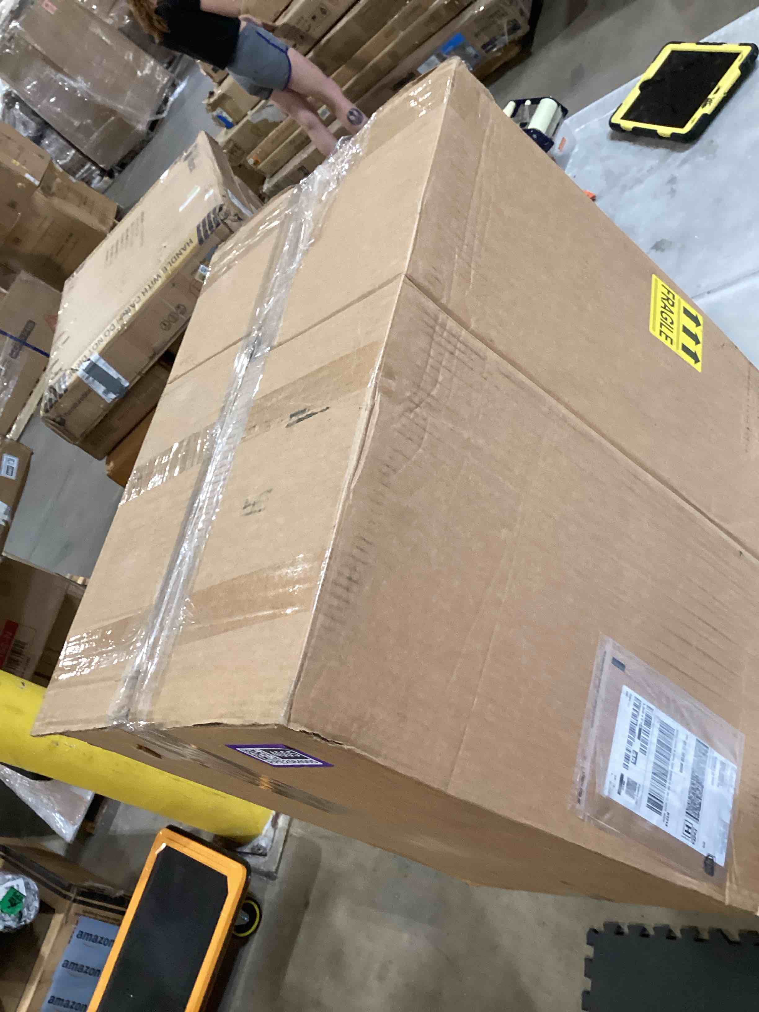 https://s3.amazonaws.com/lotting-images-prod/bidfta/PPE2584005_1752160673608.jpeg