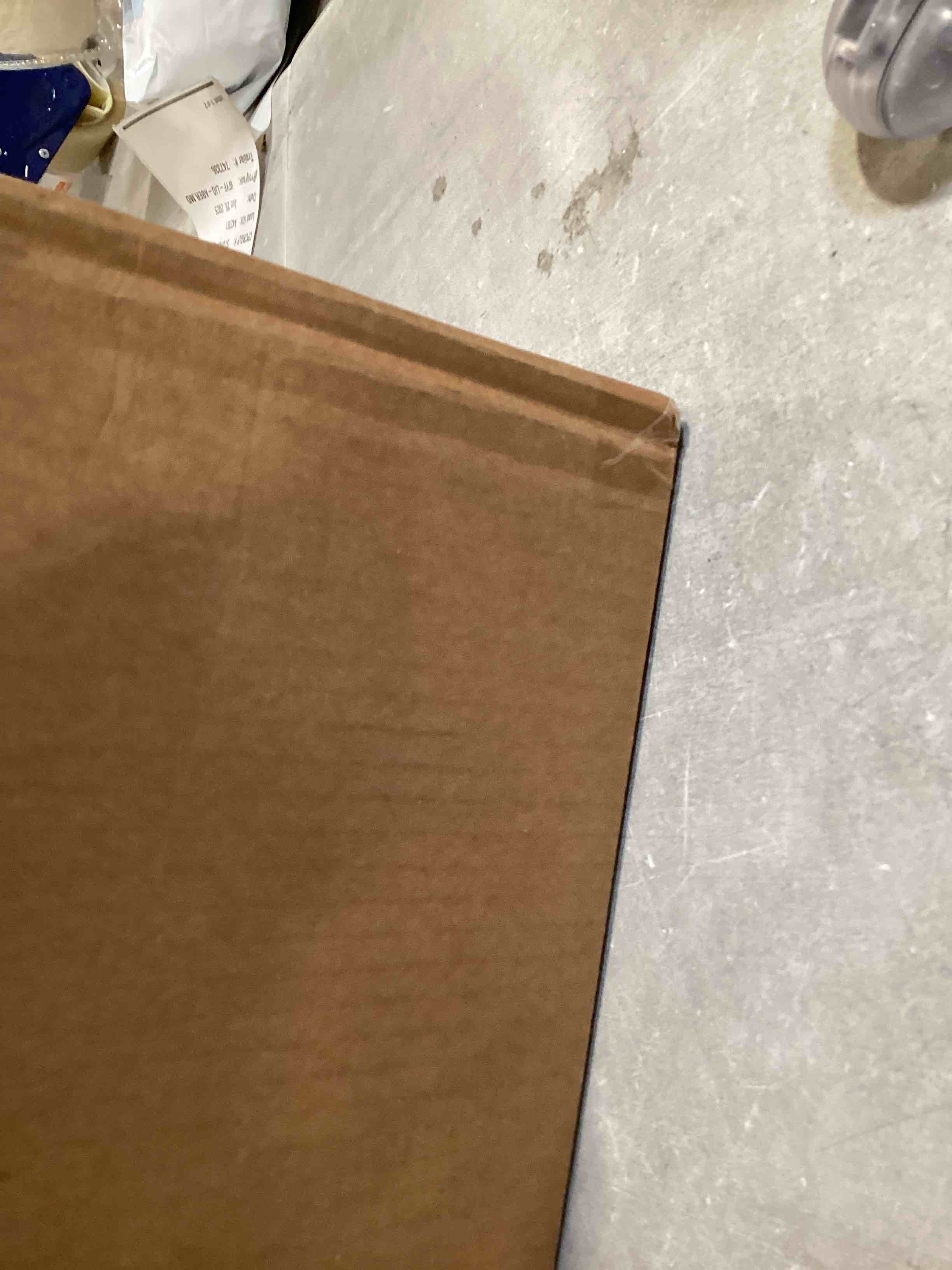 https://s3.amazonaws.com/lotting-images-prod/bidfta/PPE2584492_1752769711178.jpeg