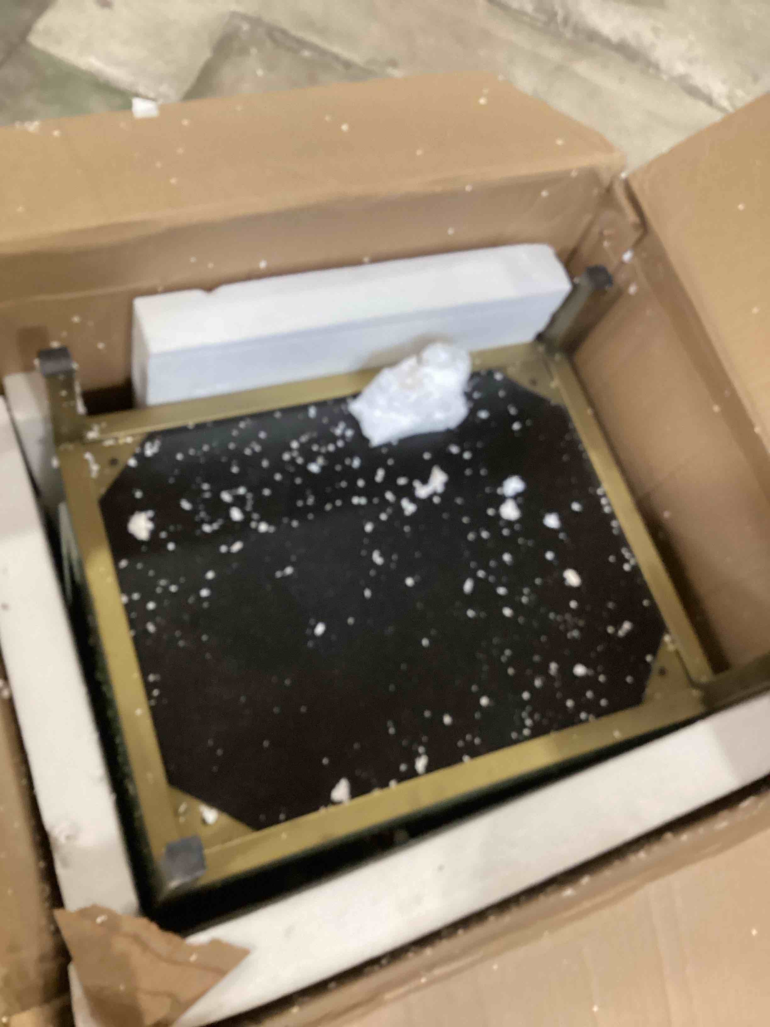 https://s3.amazonaws.com/lotting-images-prod/bidfta/PPE2584730_1753120848332.jpeg