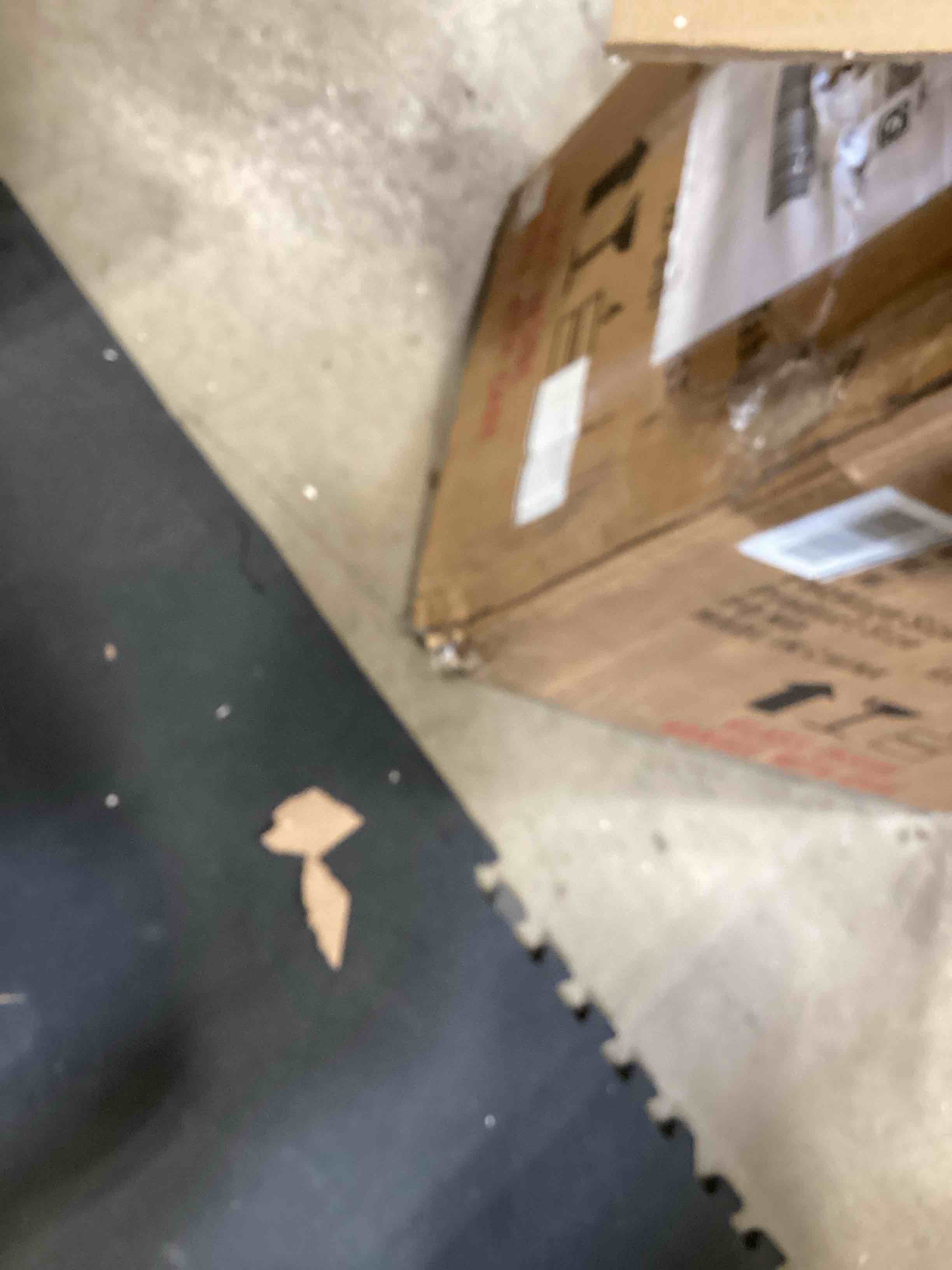 https://s3.amazonaws.com/lotting-images-prod/bidfta/PPE2584730_1753120851804.jpeg