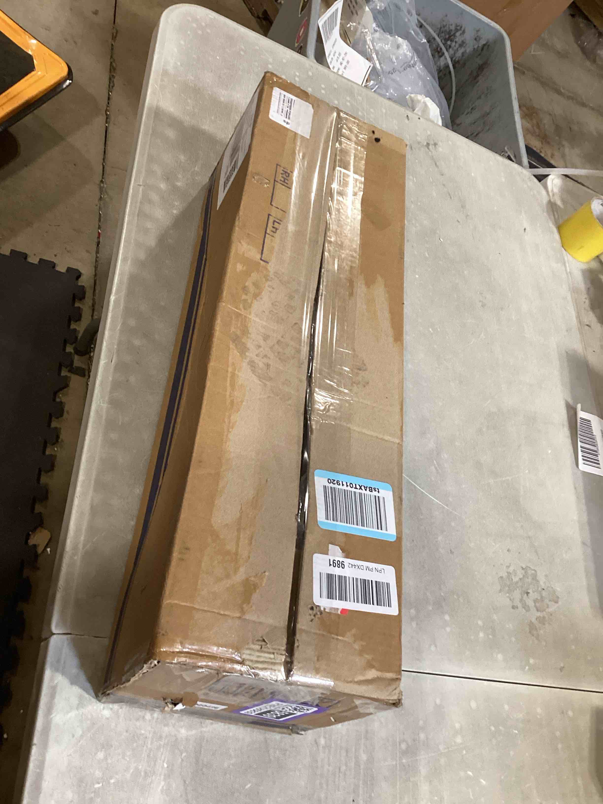 https://s3.amazonaws.com/lotting-images-prod/bidfta/PPE2585839_1753901446101.jpeg