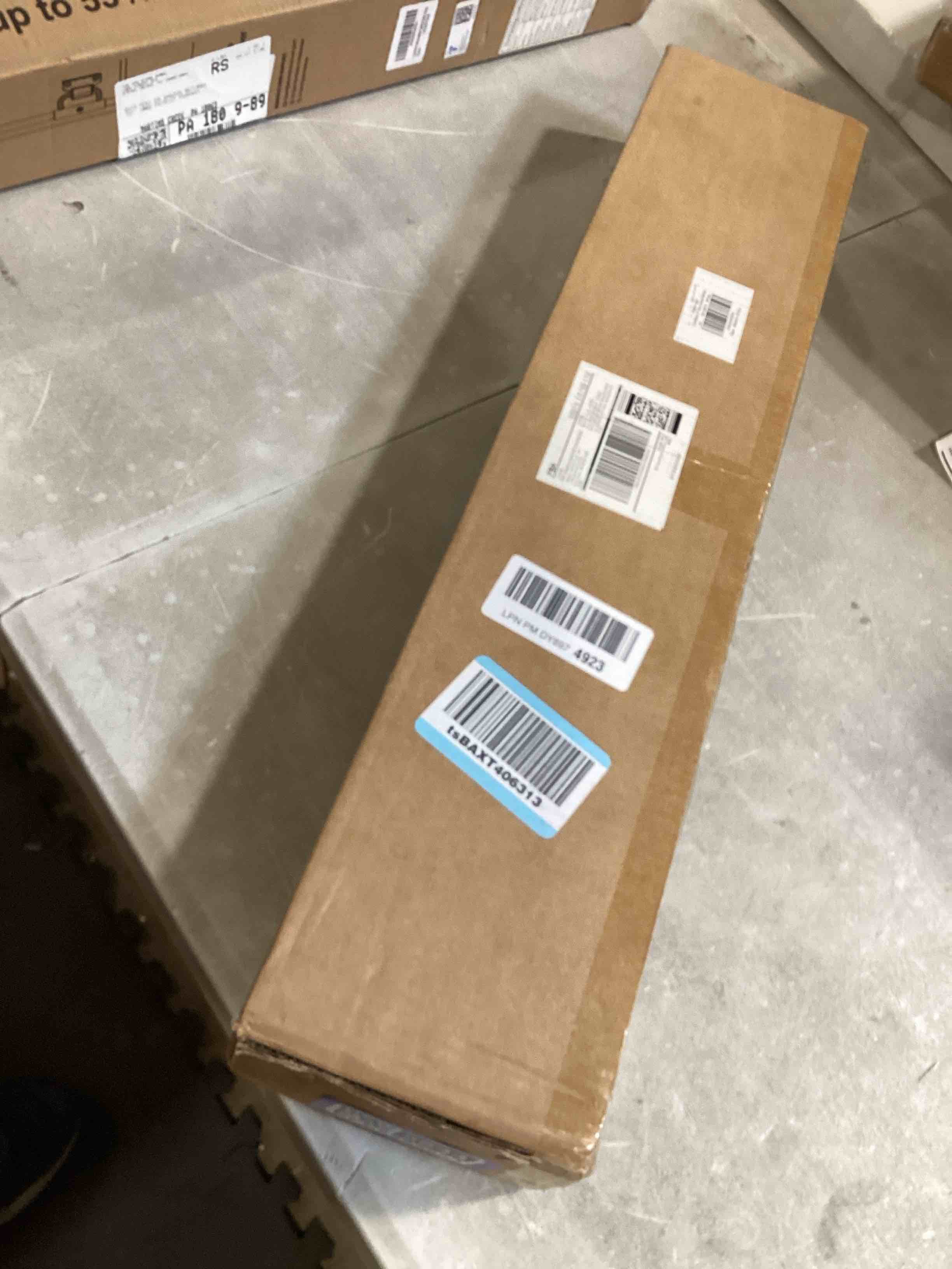 https://s3.amazonaws.com/lotting-images-prod/bidfta/PPE2585844_1753901735133.jpeg