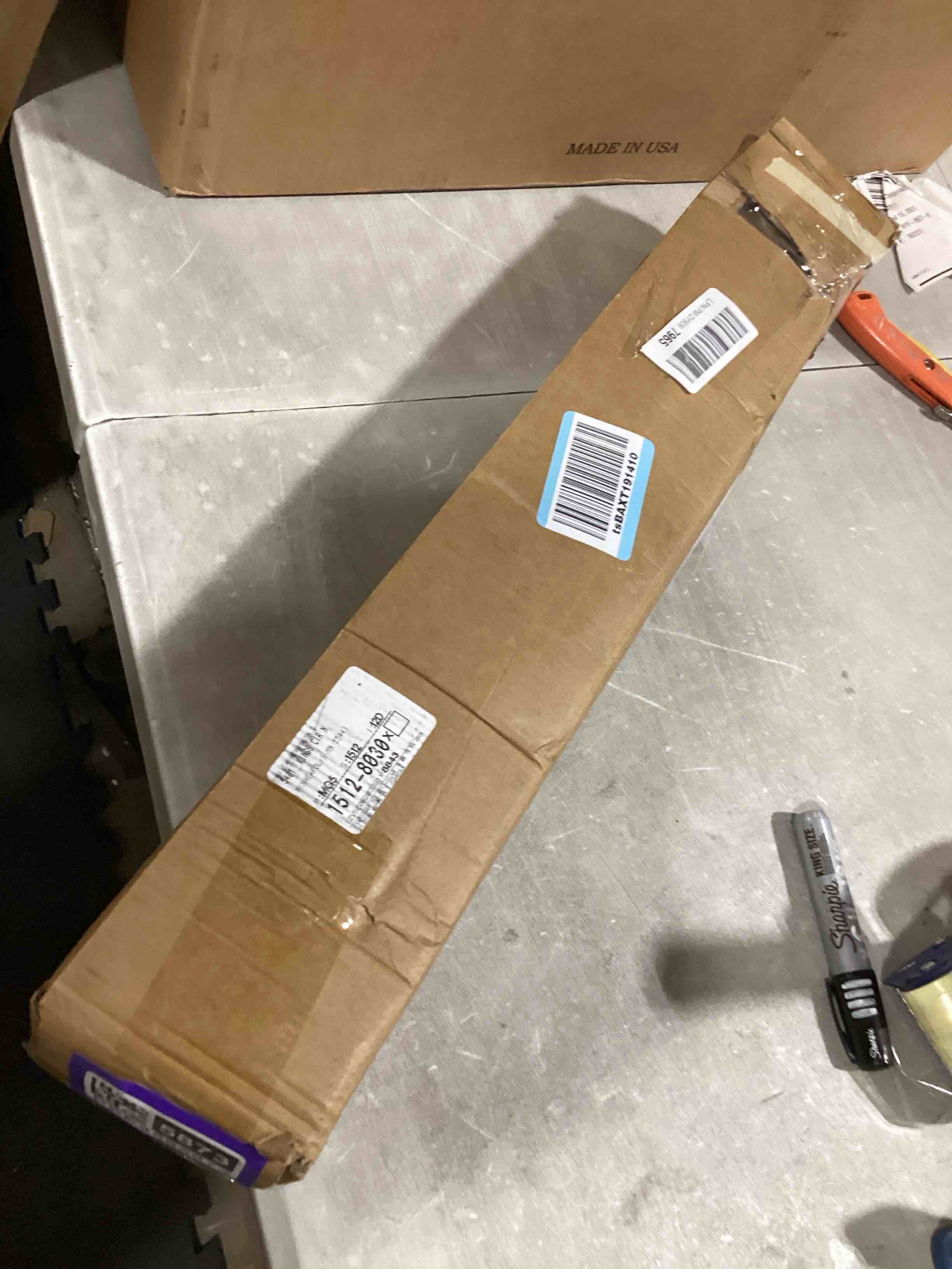 https://s3.amazonaws.com/lotting-images-prod/bidfta/PPE2585873_1753963119632.jpeg