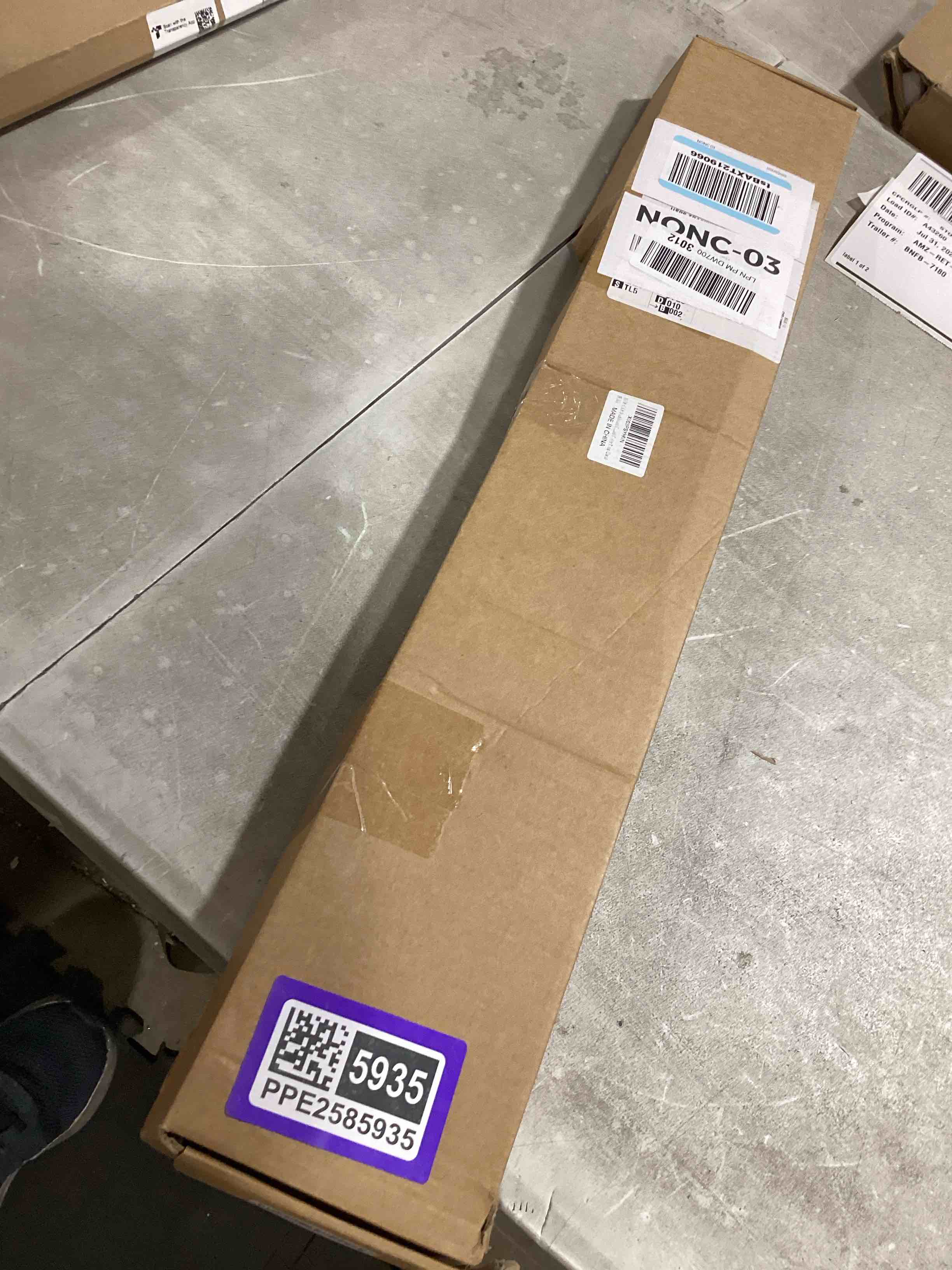 https://s3.amazonaws.com/lotting-images-prod/bidfta/PPE2585935_1753971295627.jpeg