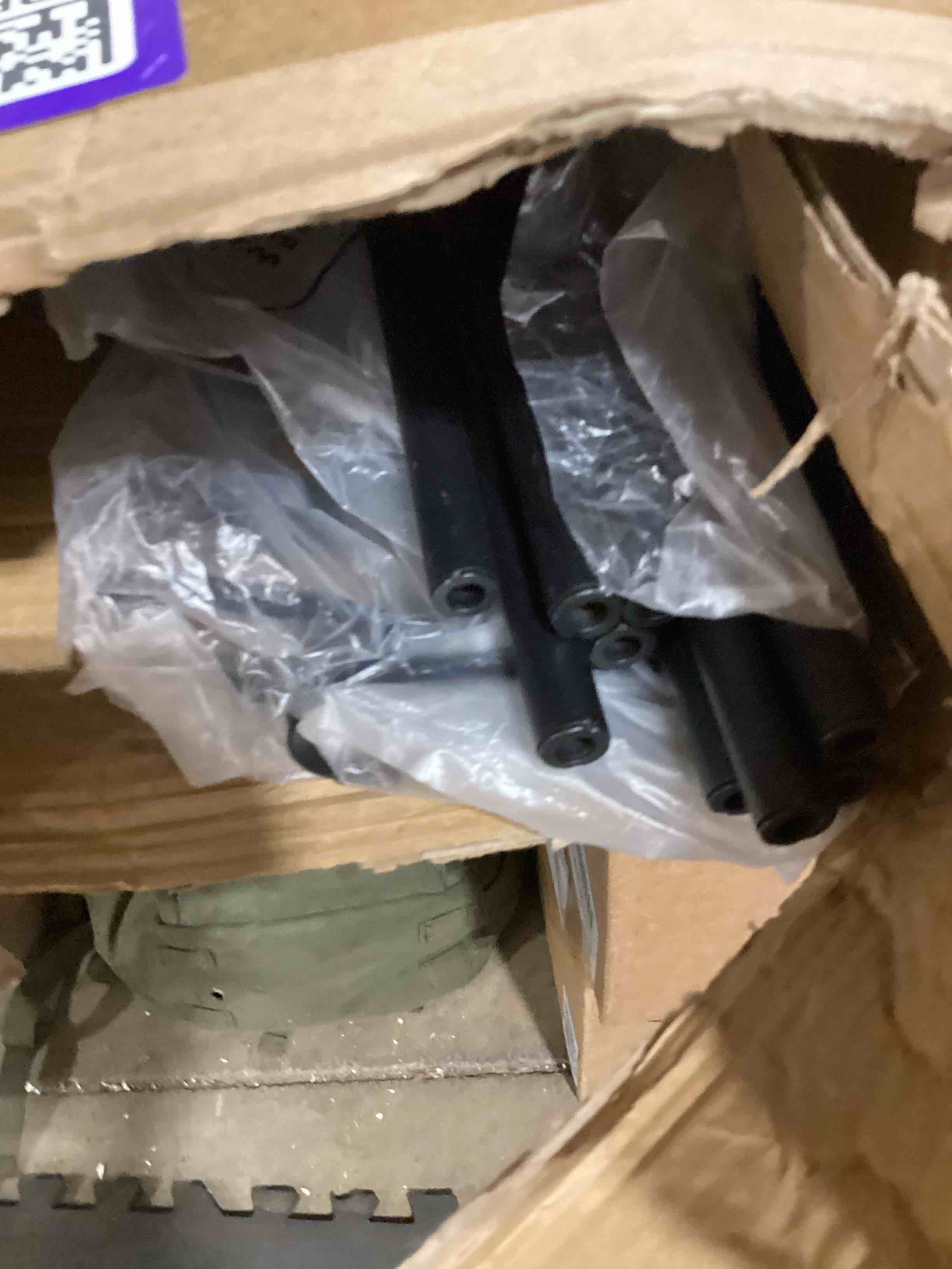 https://s3.amazonaws.com/lotting-images-prod/bidfta/PPE2586024_1753978466618.jpeg
