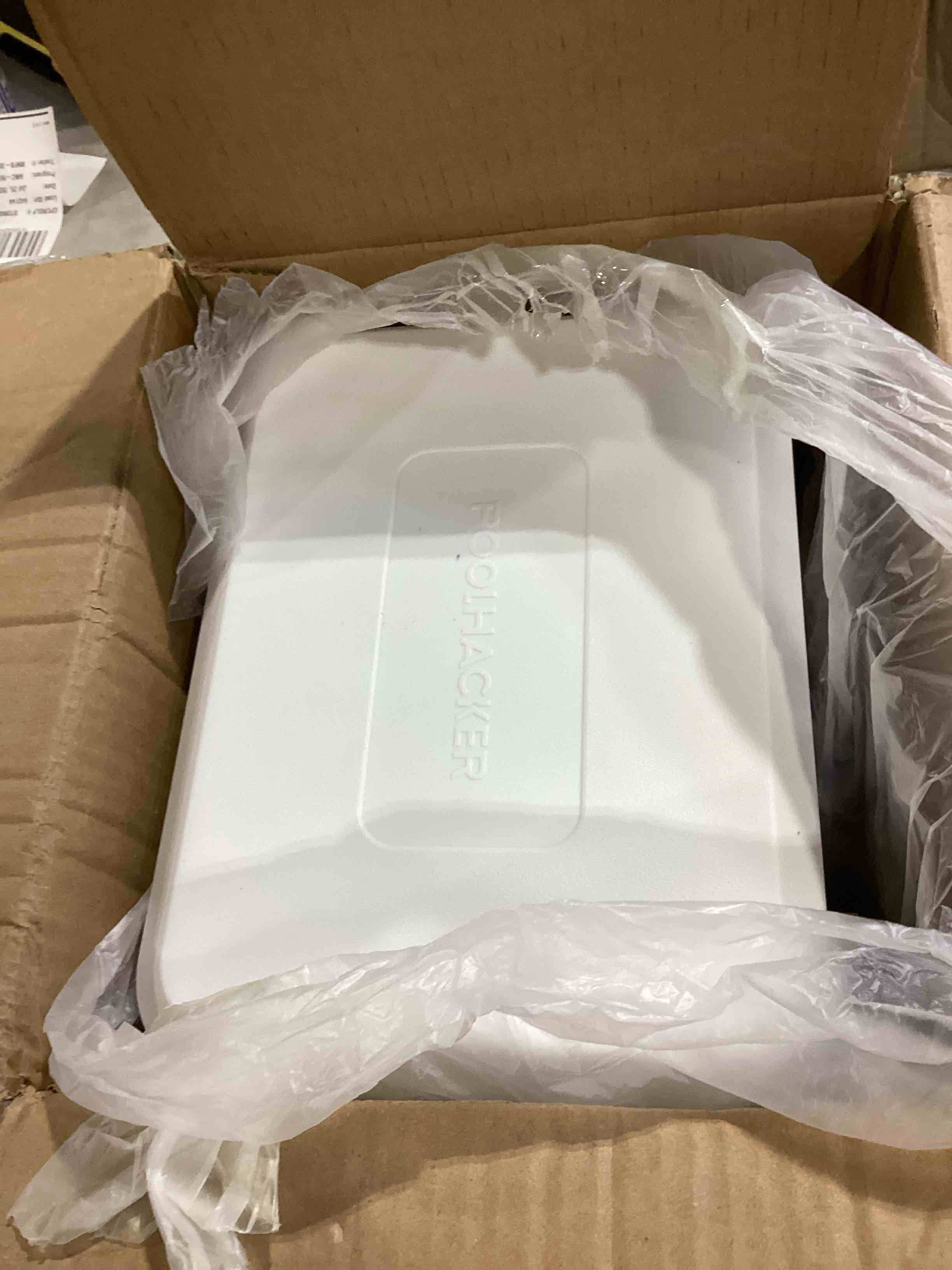 https://s3.amazonaws.com/lotting-images-prod/bidfta/PPE2586055_1753981614116.jpeg