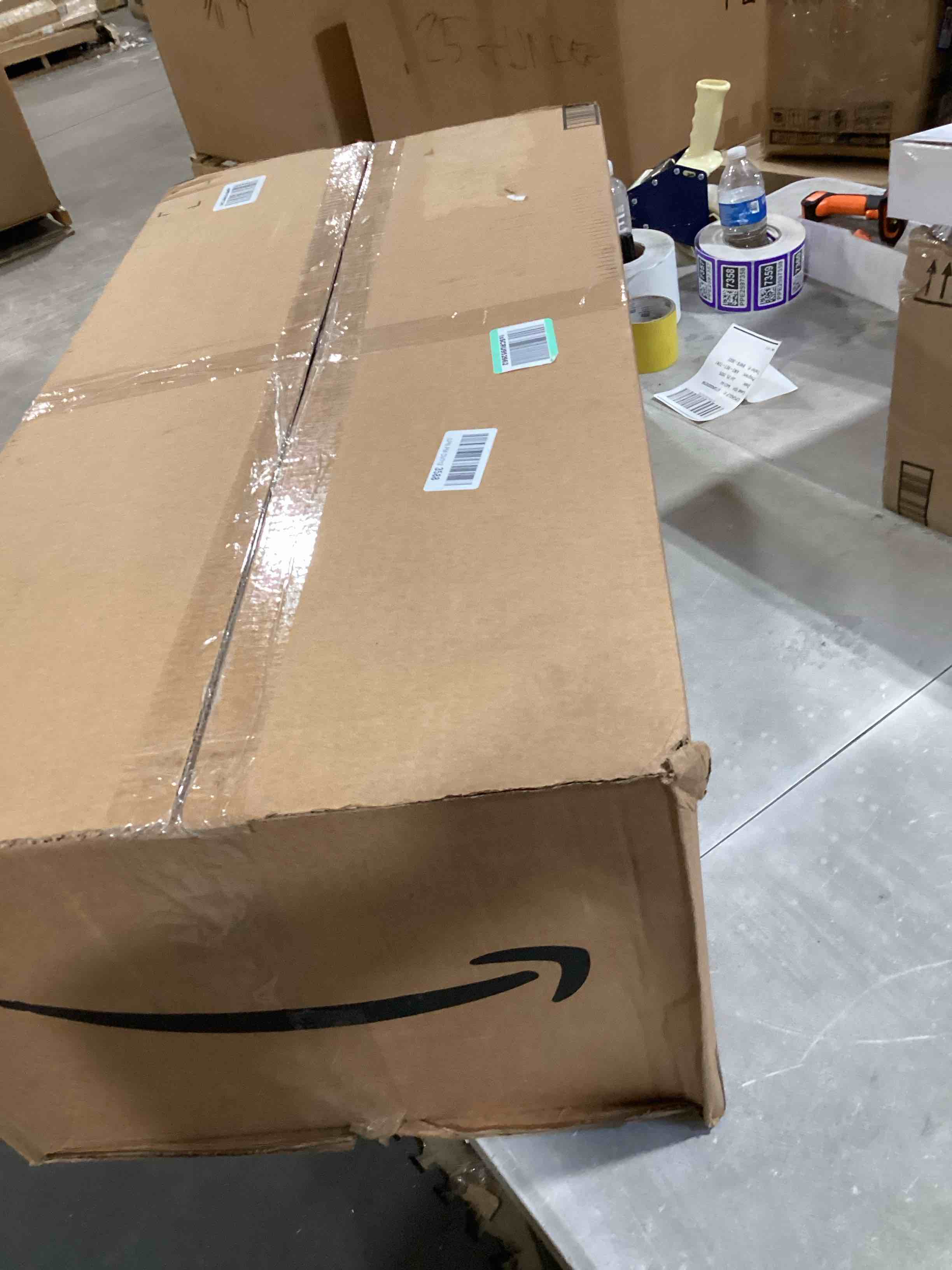 https://s3.amazonaws.com/lotting-images-prod/bidfta/PPE2586060_1753981681939.jpeg
