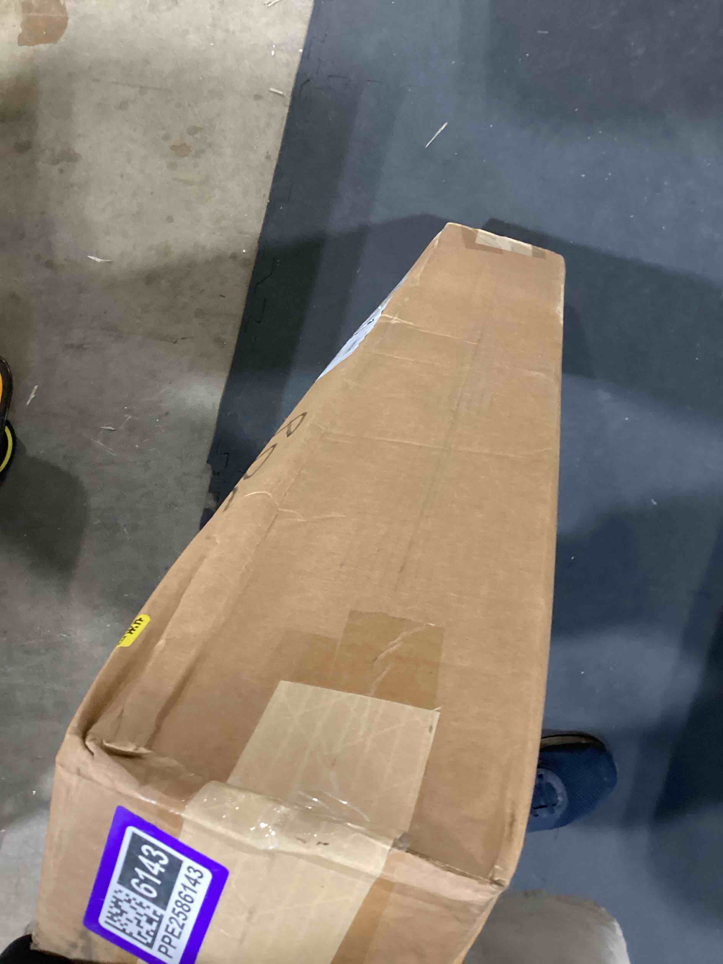 https://s3.amazonaws.com/lotting-images-prod/bidfta/PPE2586143_1753988916560.jpeg