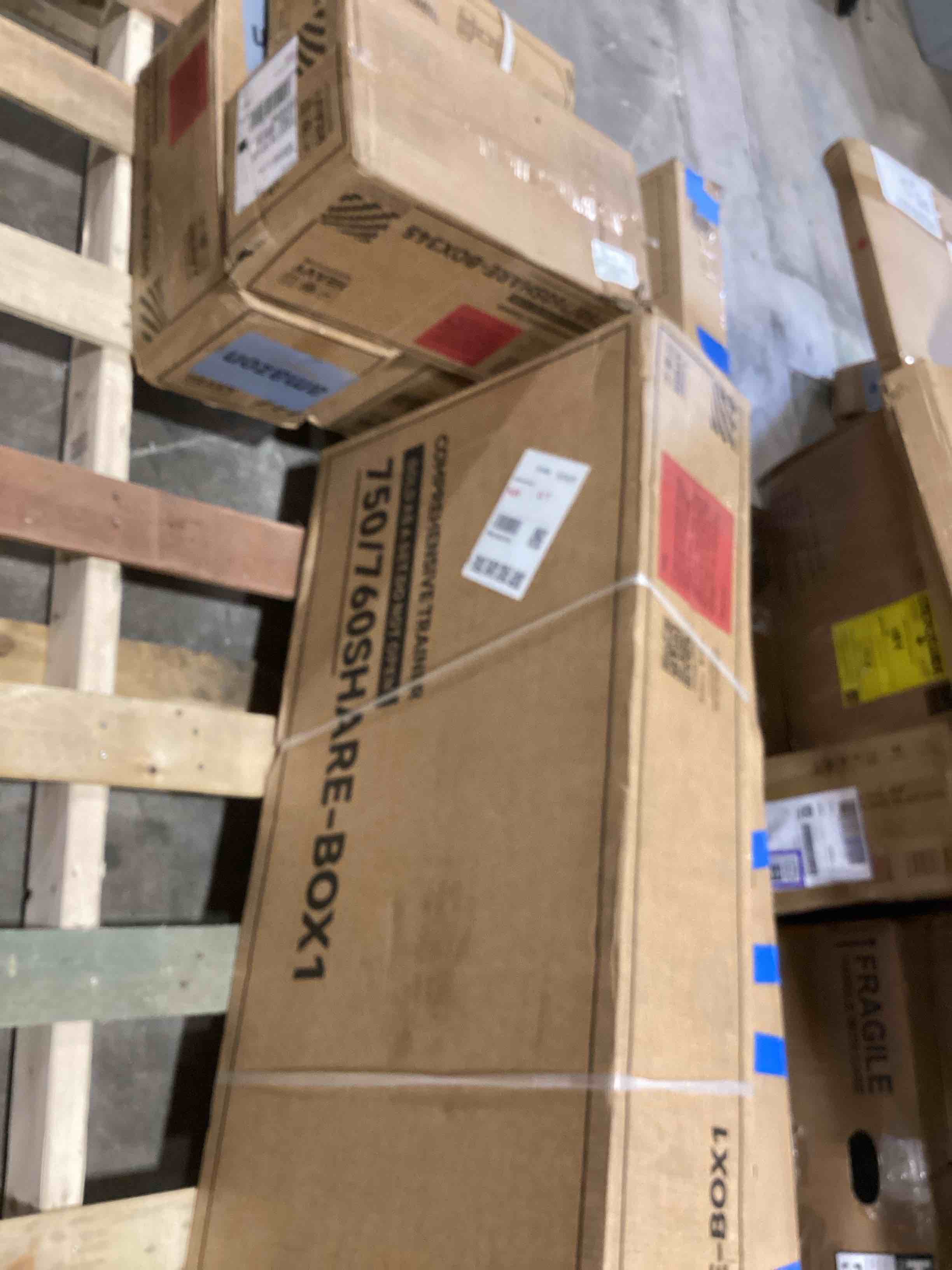 https://s3.amazonaws.com/lotting-images-prod/bidfta/PPE2586218_1754058076781.jpeg