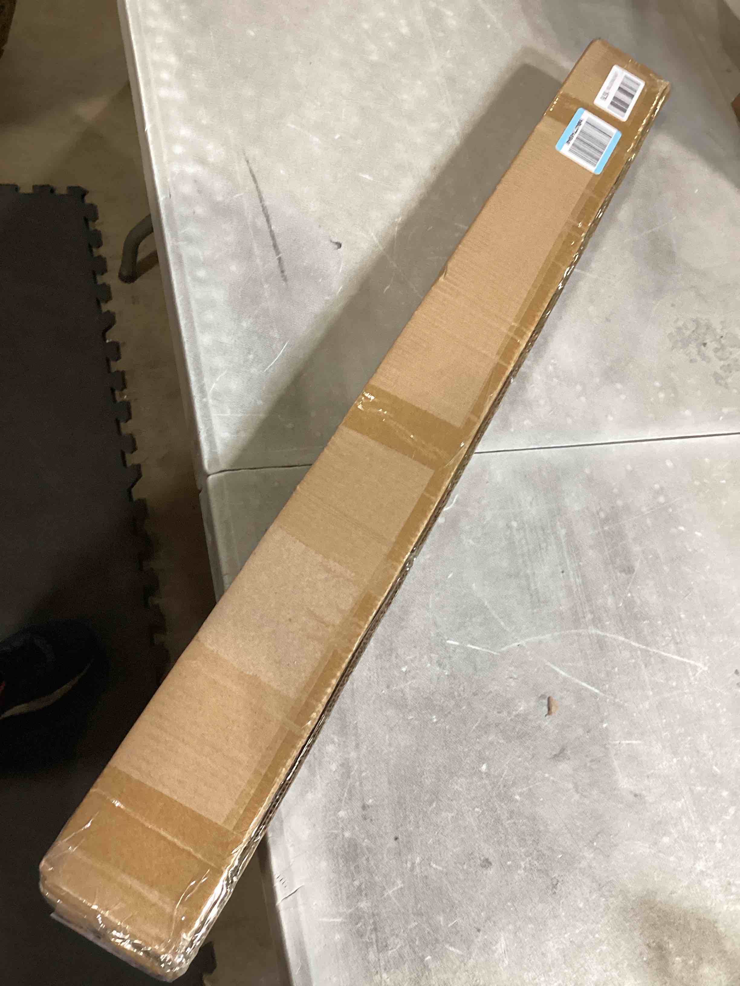 https://s3.amazonaws.com/lotting-images-prod/bidfta/PPE2586253_1754060761891.jpeg