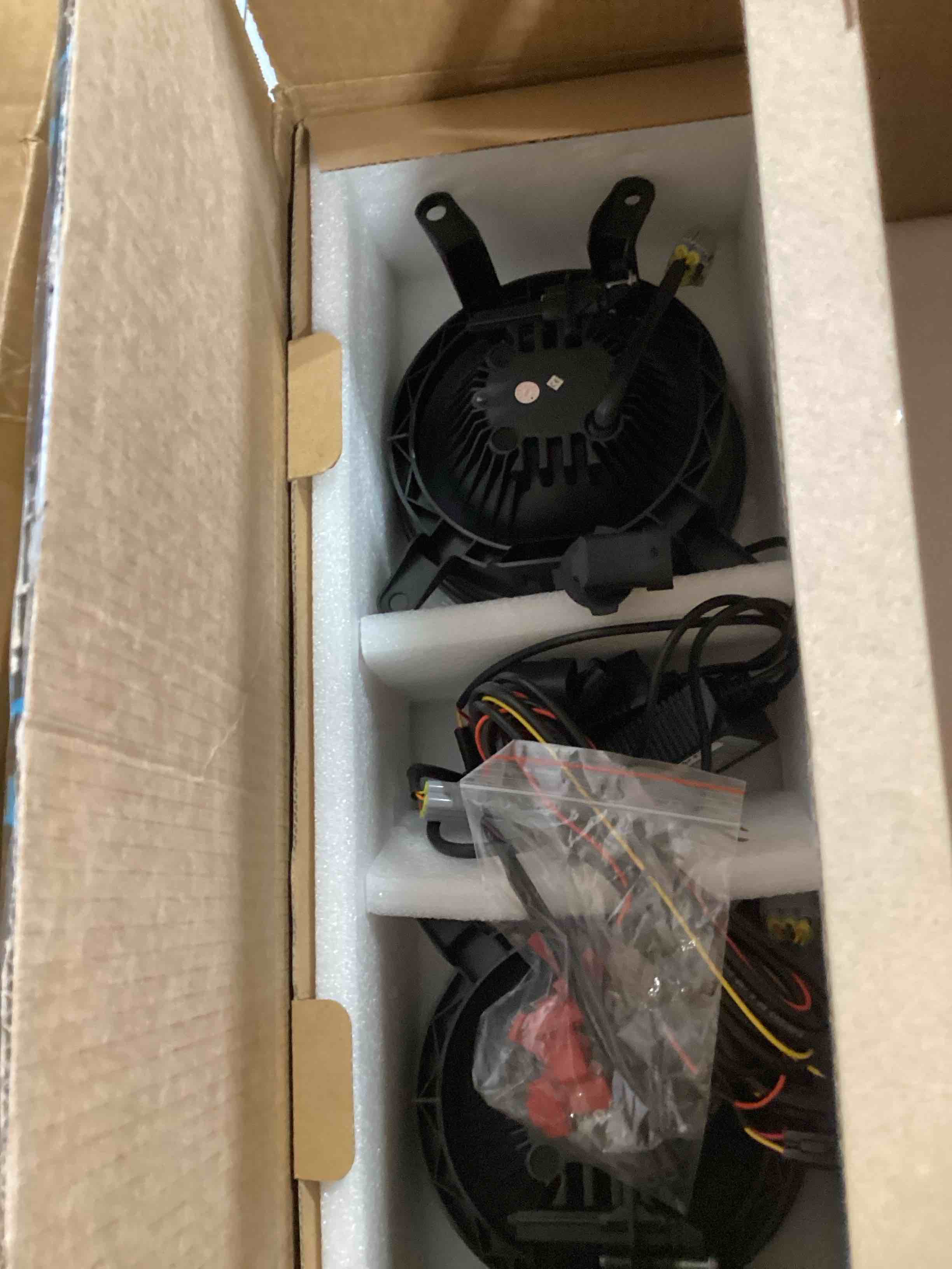 https://s3.amazonaws.com/lotting-images-prod/bidfta/PPE2586312_1754066955758.jpeg