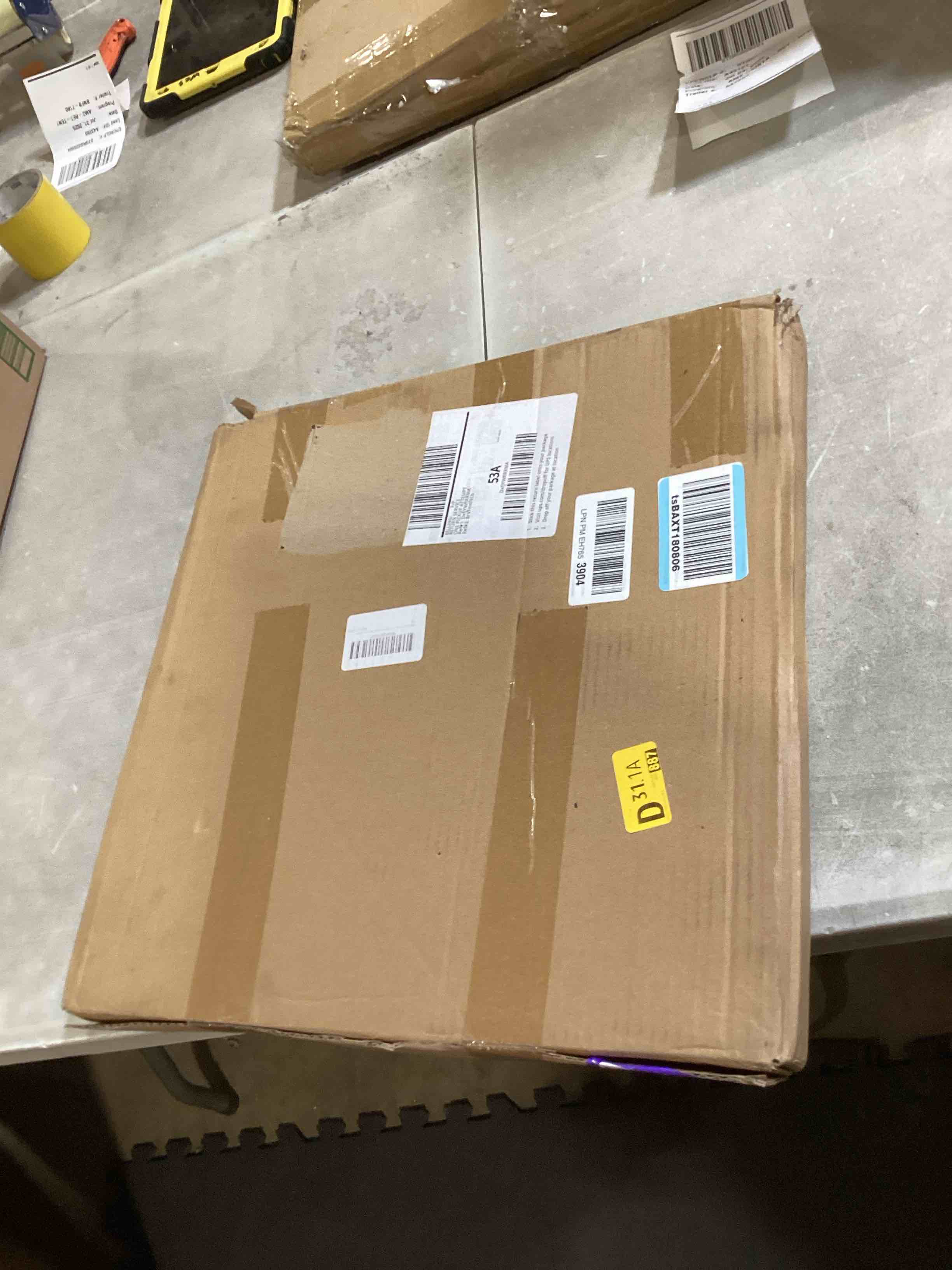 https://s3.amazonaws.com/lotting-images-prod/bidfta/PPE2586313_1754067263367.jpeg
