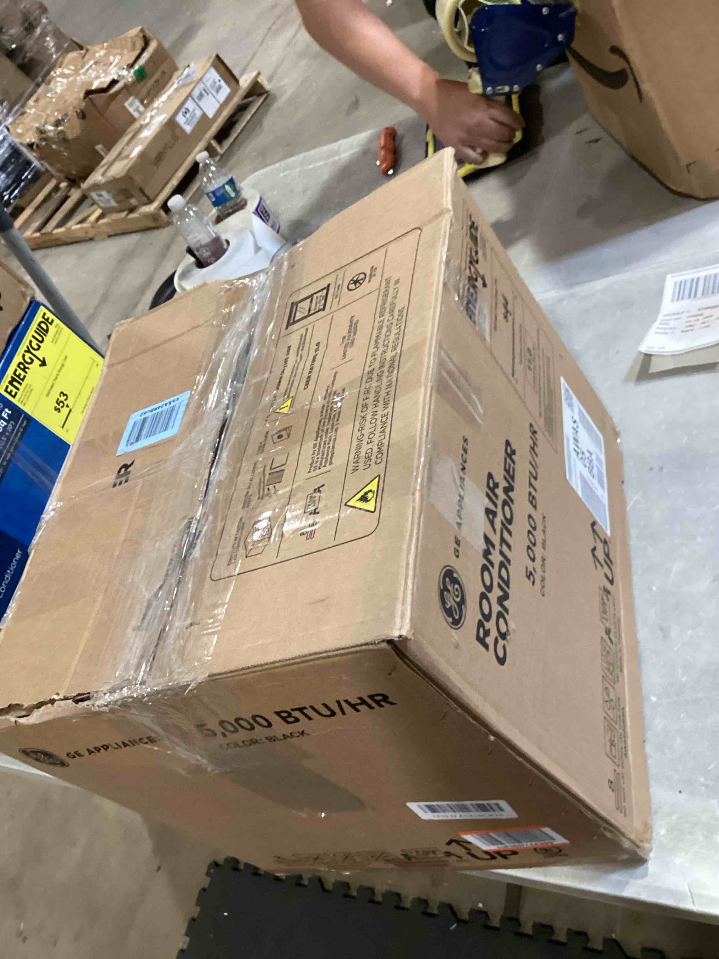 https://s3.amazonaws.com/lotting-images-prod/bidfta/PPE2586396_1754076137267.jpeg