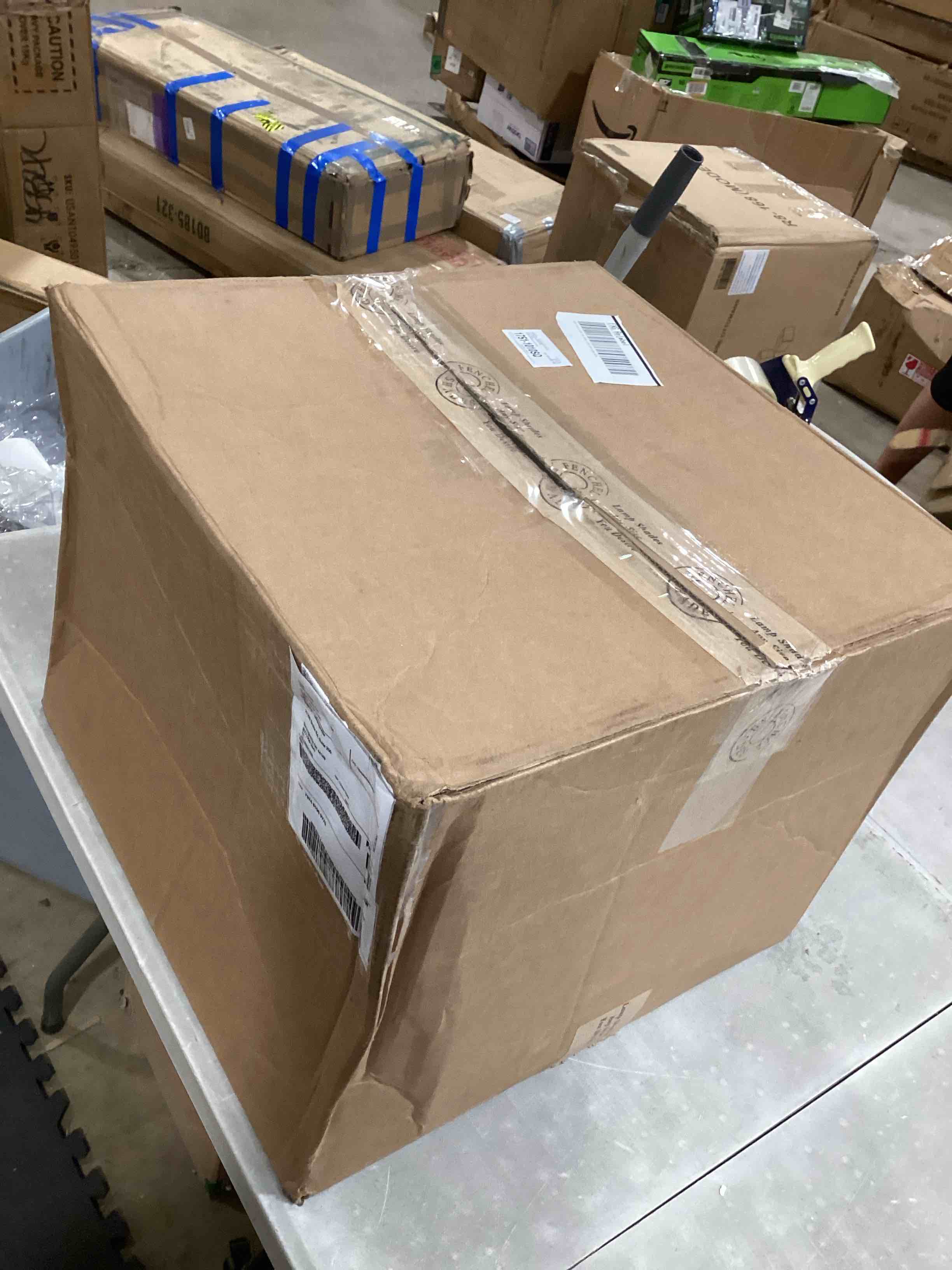 https://s3.amazonaws.com/lotting-images-prod/bidfta/PPE2586416_1754309542981.jpeg
