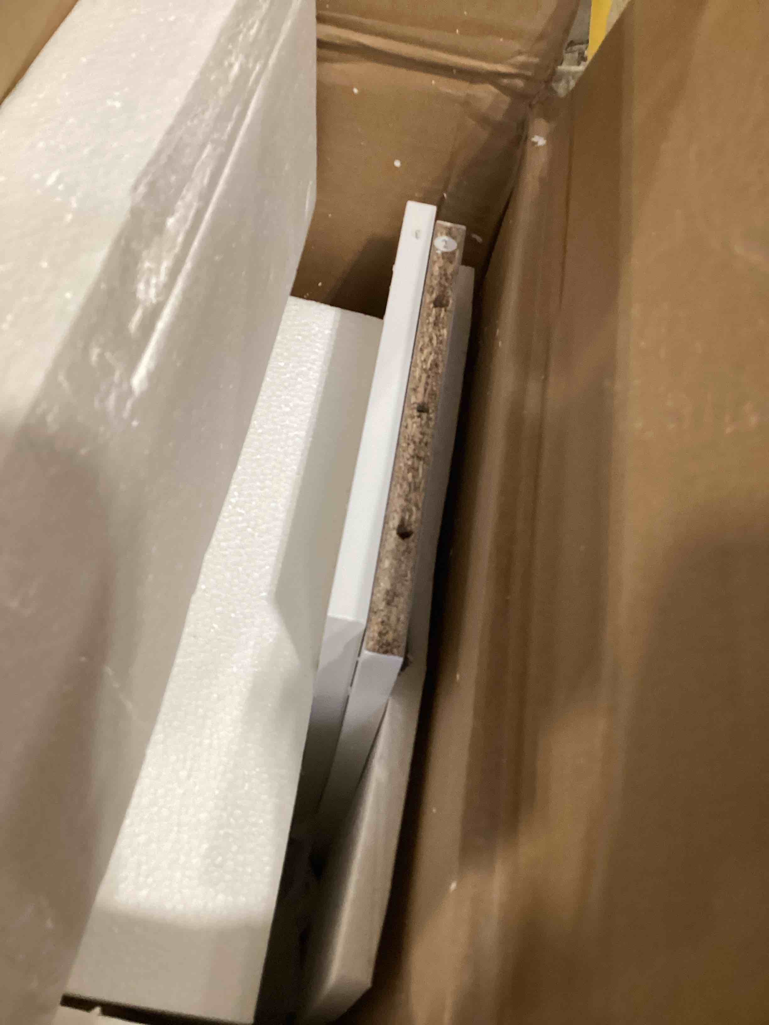 https://s3.amazonaws.com/lotting-images-prod/bidfta/PPE2586419_1754310608801.jpeg