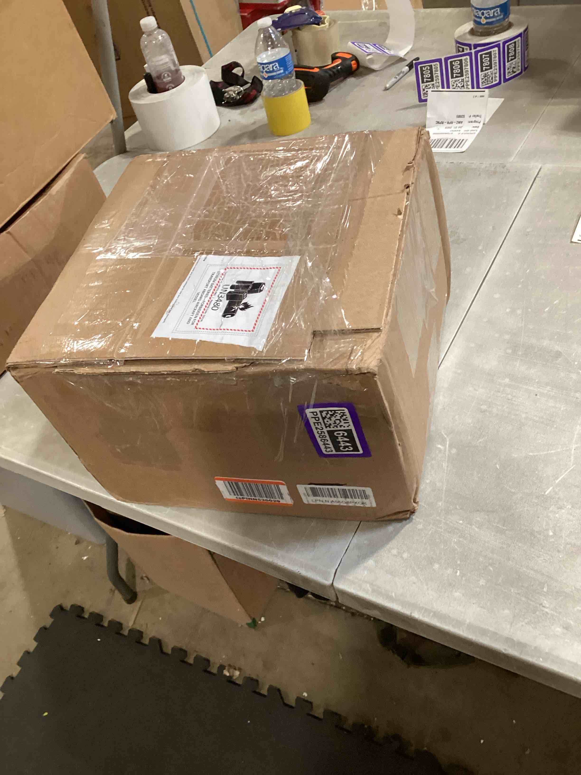 https://s3.amazonaws.com/lotting-images-prod/bidfta/PPE2586443_1754316218155.jpeg