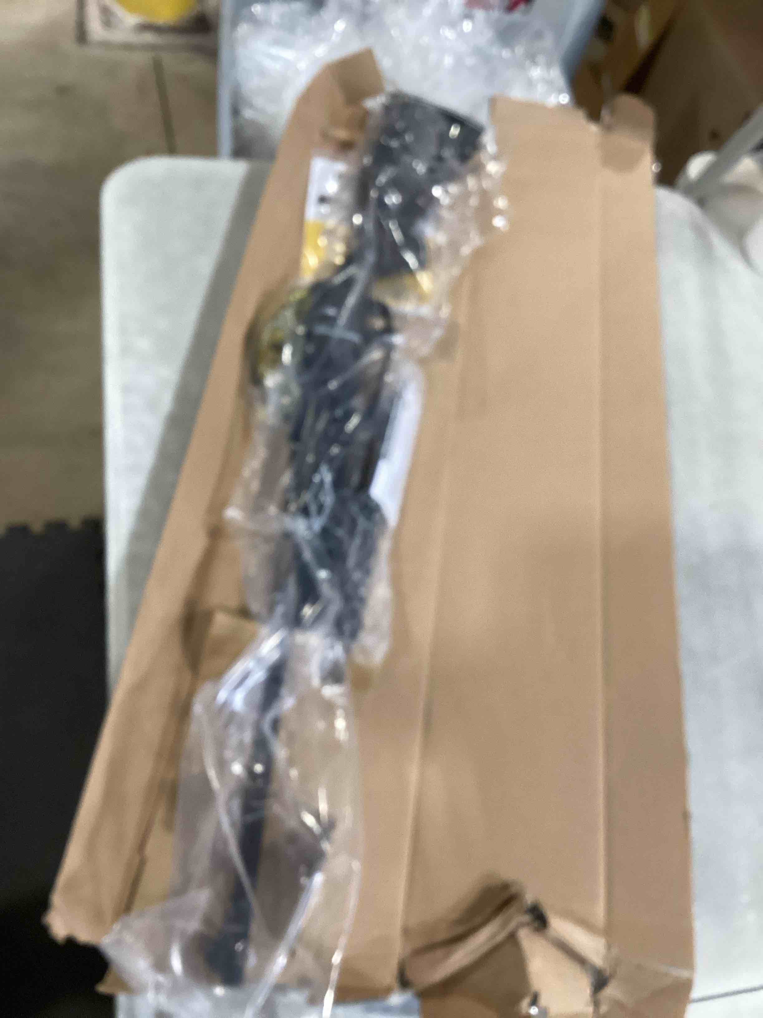 https://s3.amazonaws.com/lotting-images-prod/bidfta/PPE2586490_1754320504329.jpeg