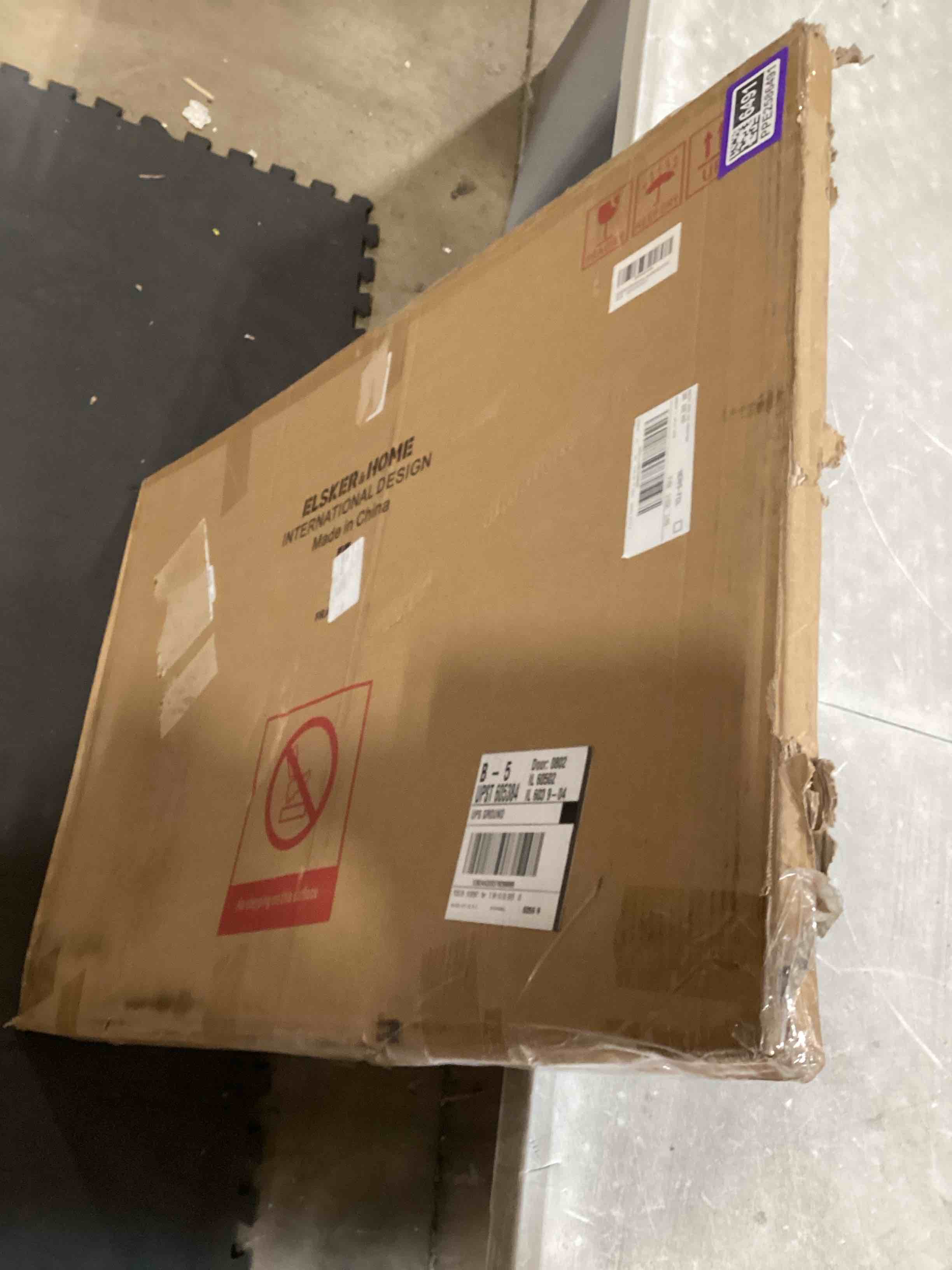 https://s3.amazonaws.com/lotting-images-prod/bidfta/PPE2586491_1754319842844.jpeg