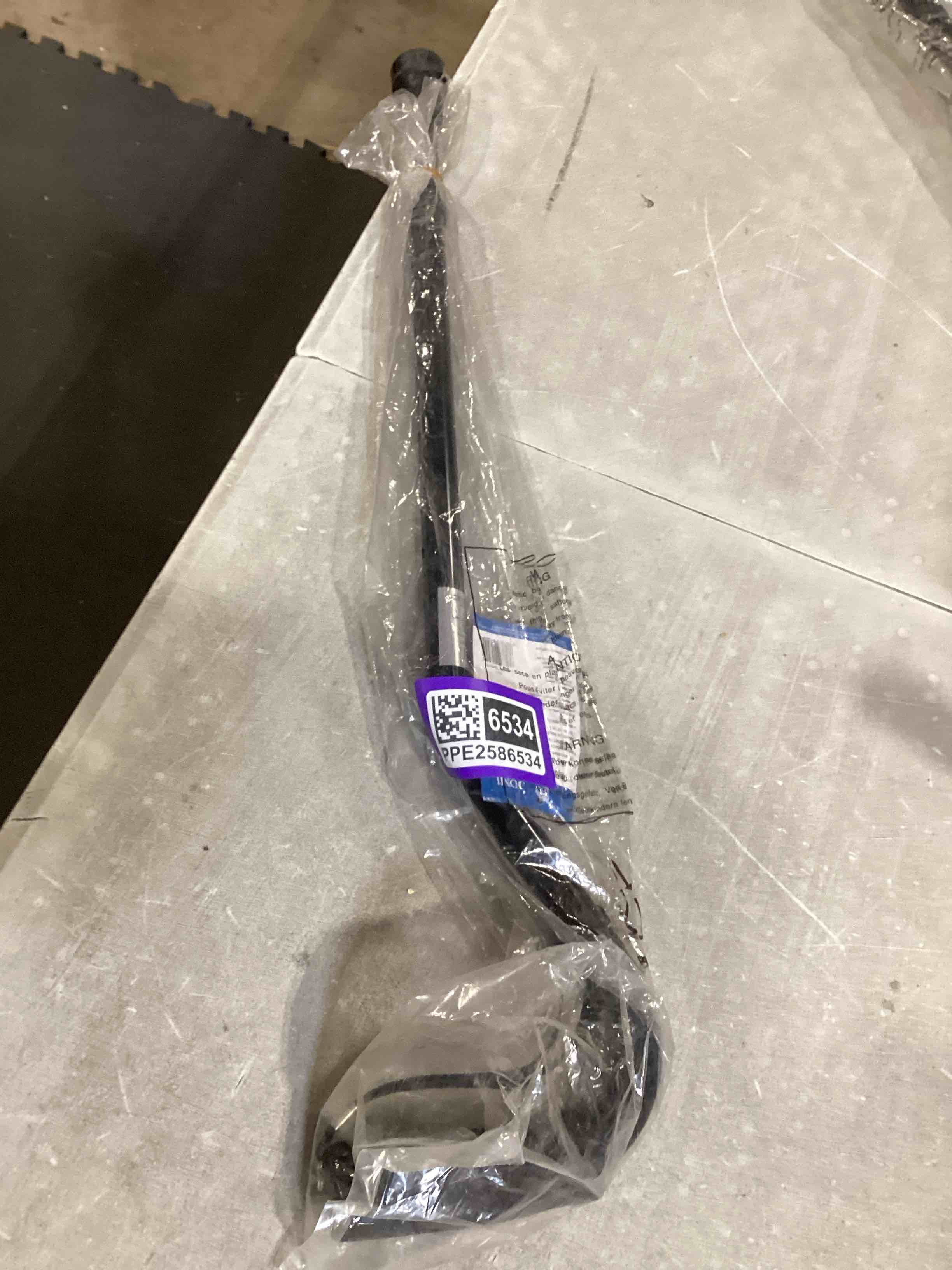 https://s3.amazonaws.com/lotting-images-prod/bidfta/PPE2586534_1754326711270.jpeg