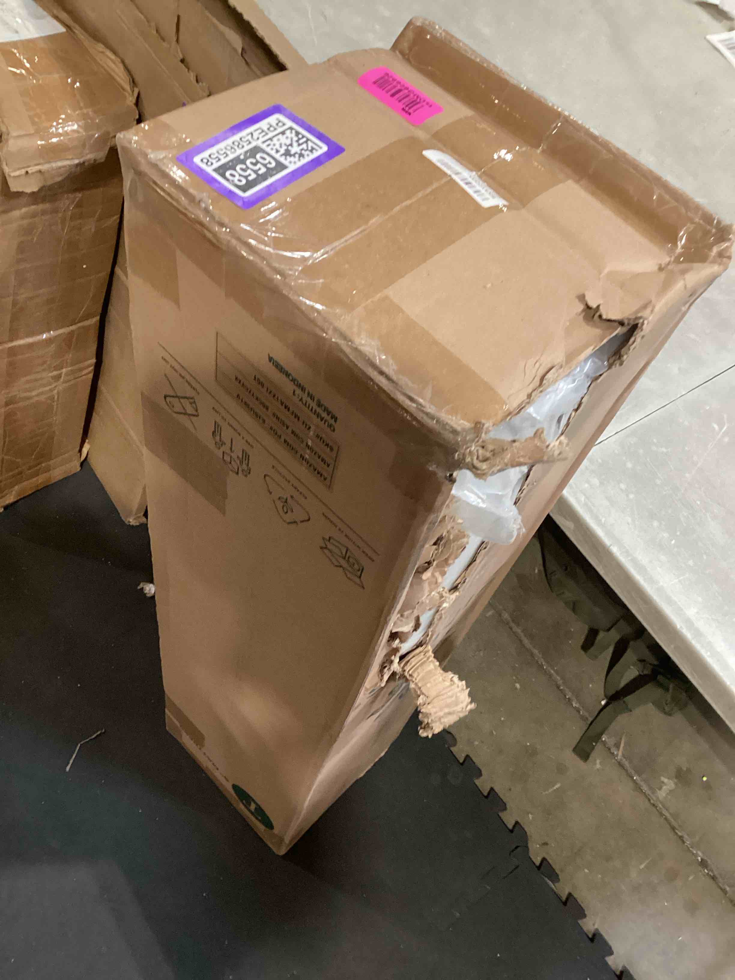 https://s3.amazonaws.com/lotting-images-prod/bidfta/PPE2586558_1754328188389.jpeg