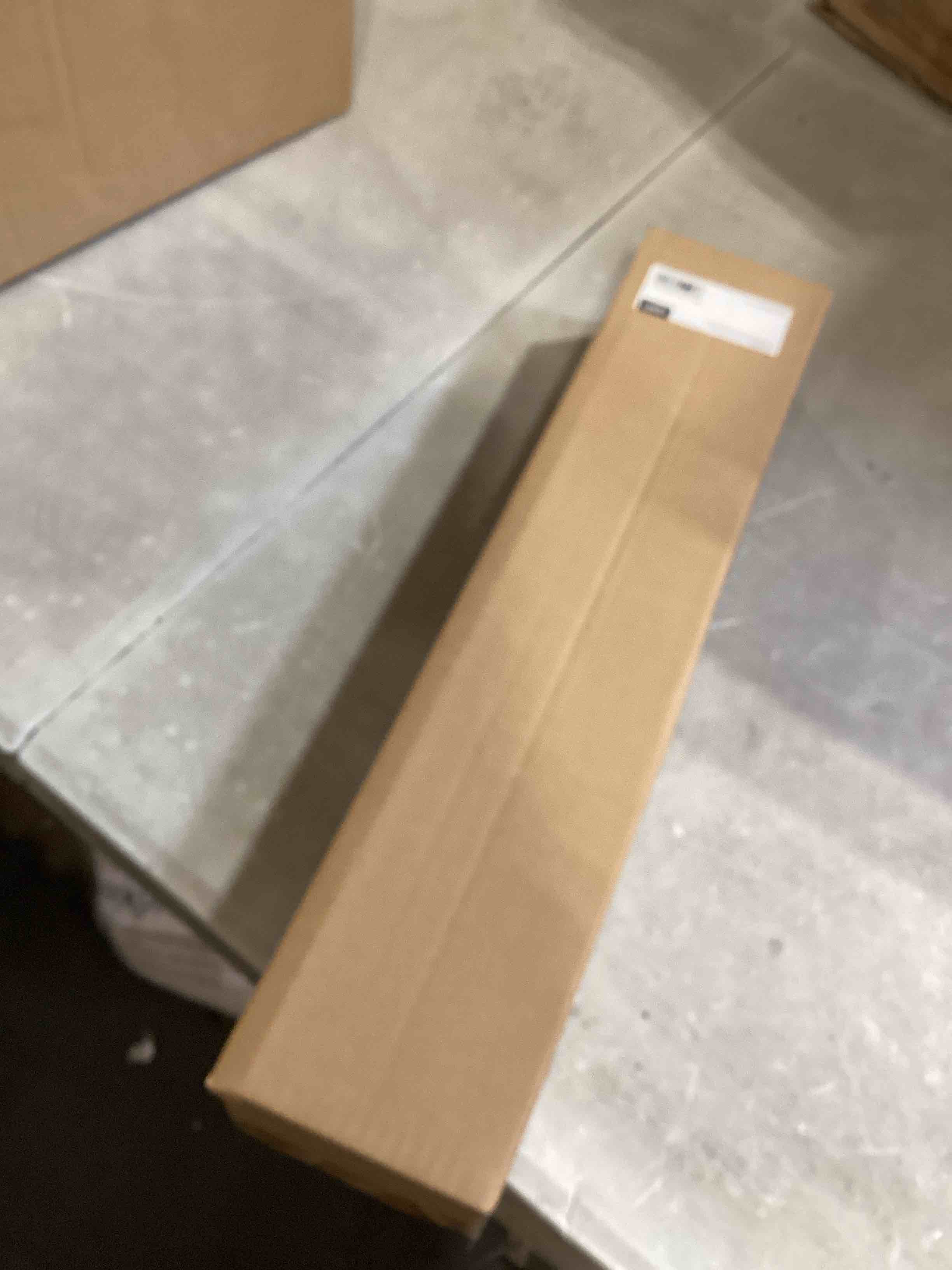 https://s3.amazonaws.com/lotting-images-prod/bidfta/PPE2586579_1754329623653.jpeg