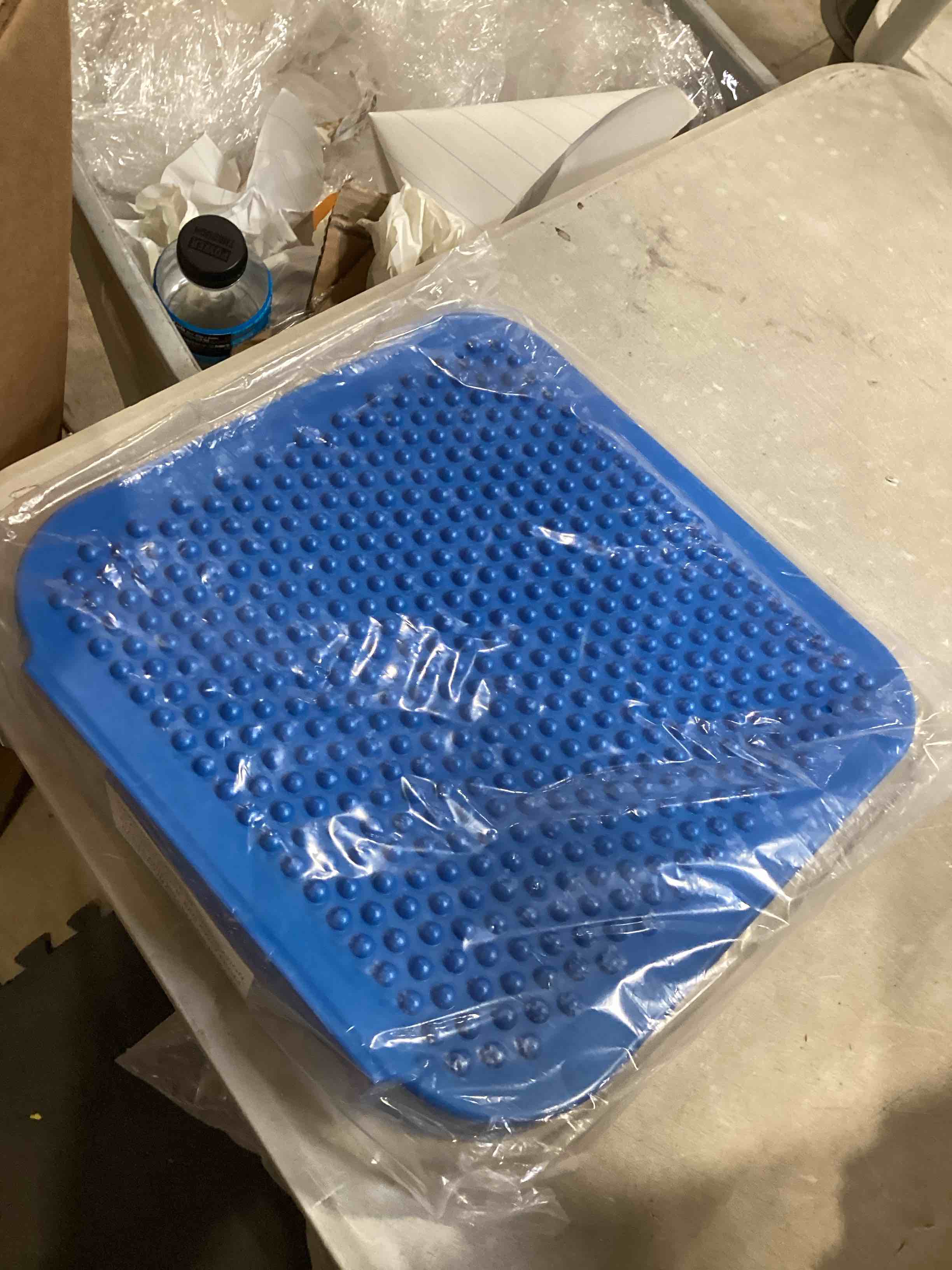 https://s3.amazonaws.com/lotting-images-prod/bidfta/PPE2586608_1754333851968.jpeg