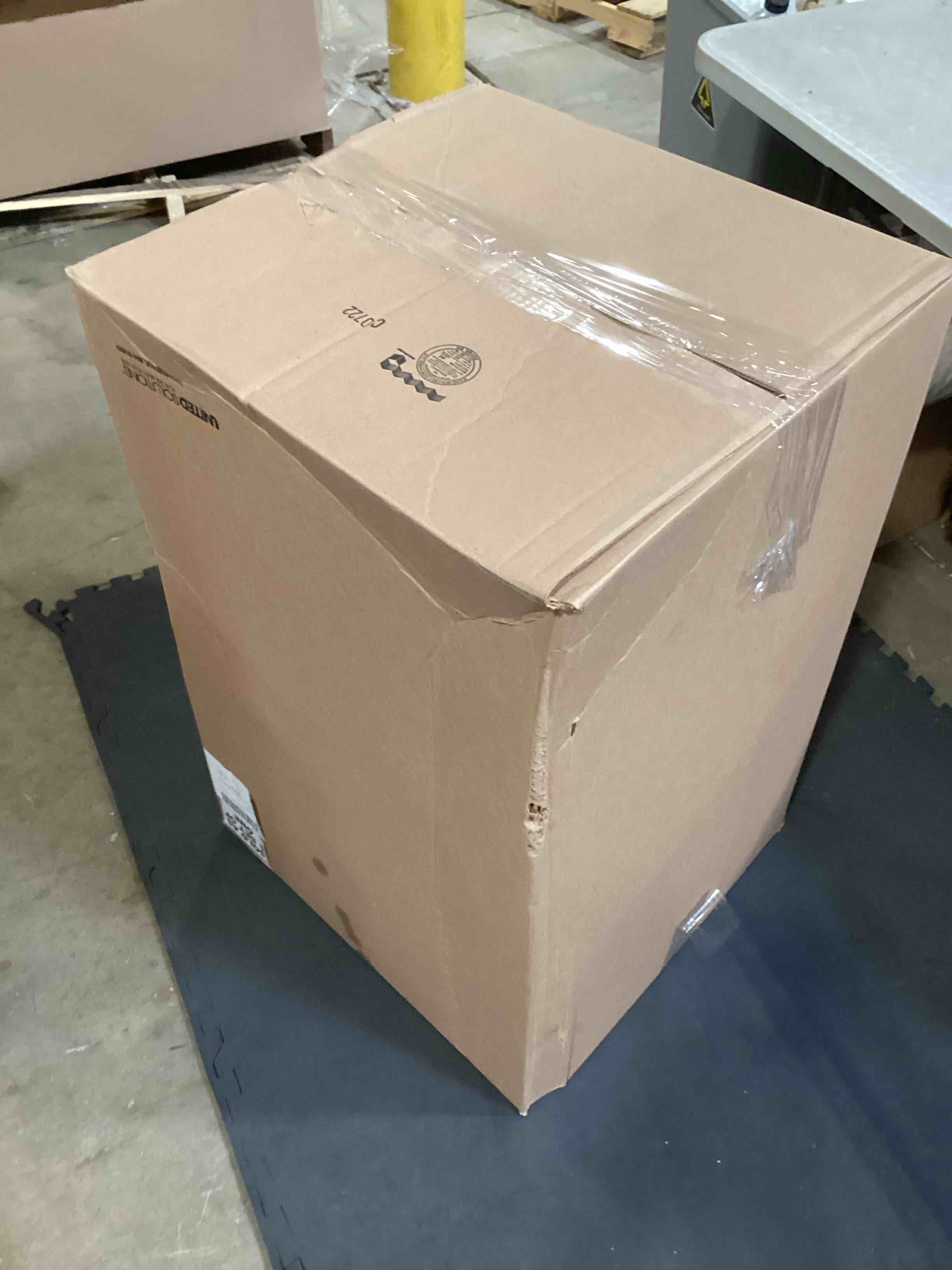 https://s3.amazonaws.com/lotting-images-prod/bidfta/PPE2586610_1754334184958.jpeg