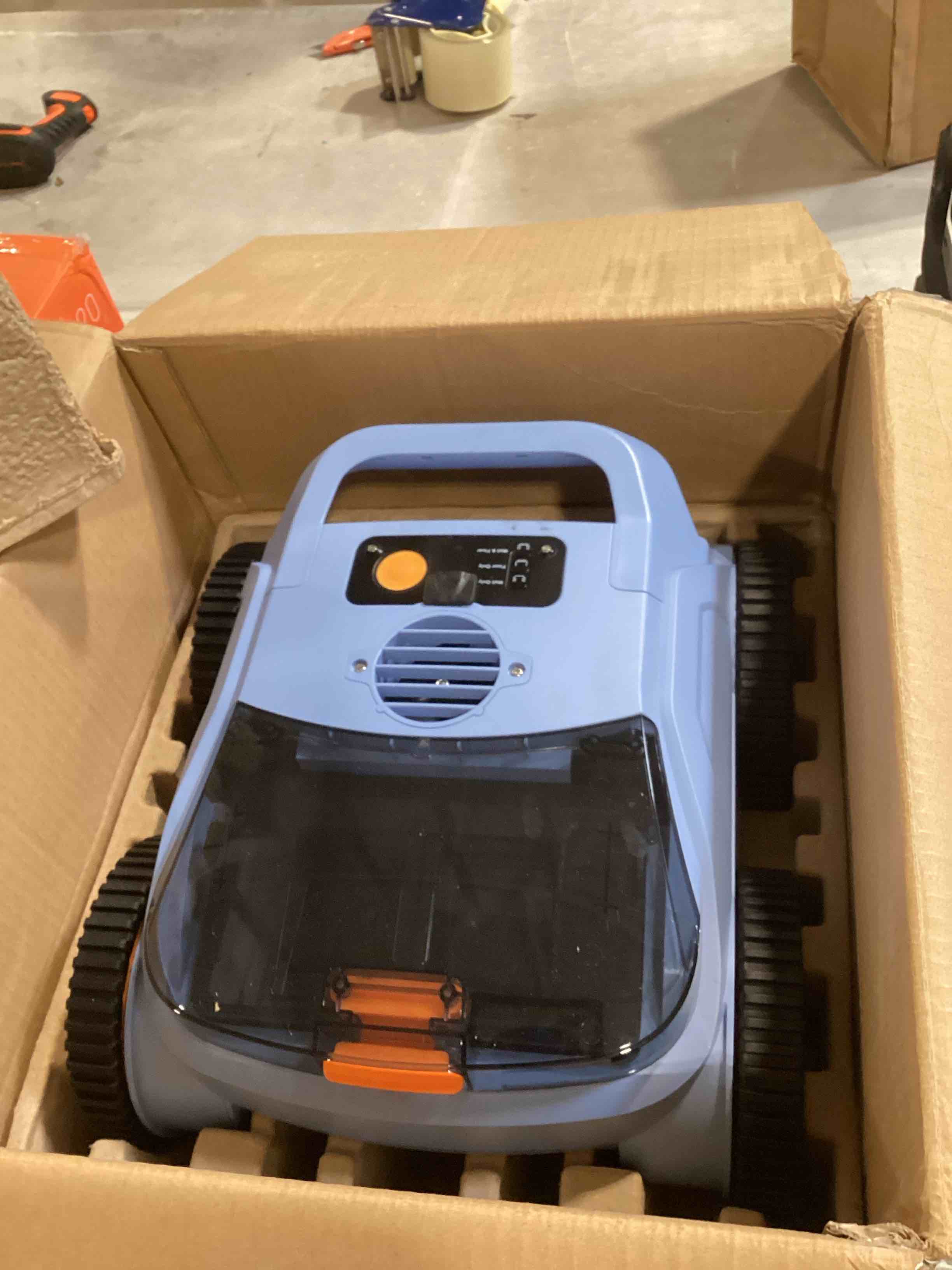 https://s3.amazonaws.com/lotting-images-prod/bidfta/PPE2586614_1754335248085.jpeg