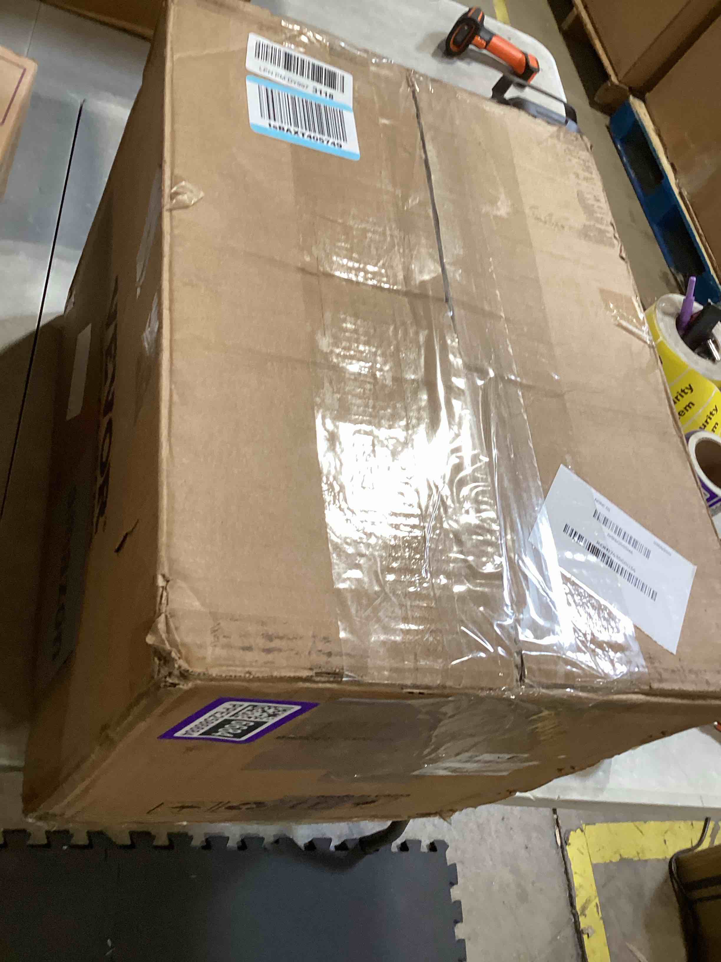 https://s3.amazonaws.com/lotting-images-prod/bidfta/PPE2586684_1754404477041.jpeg