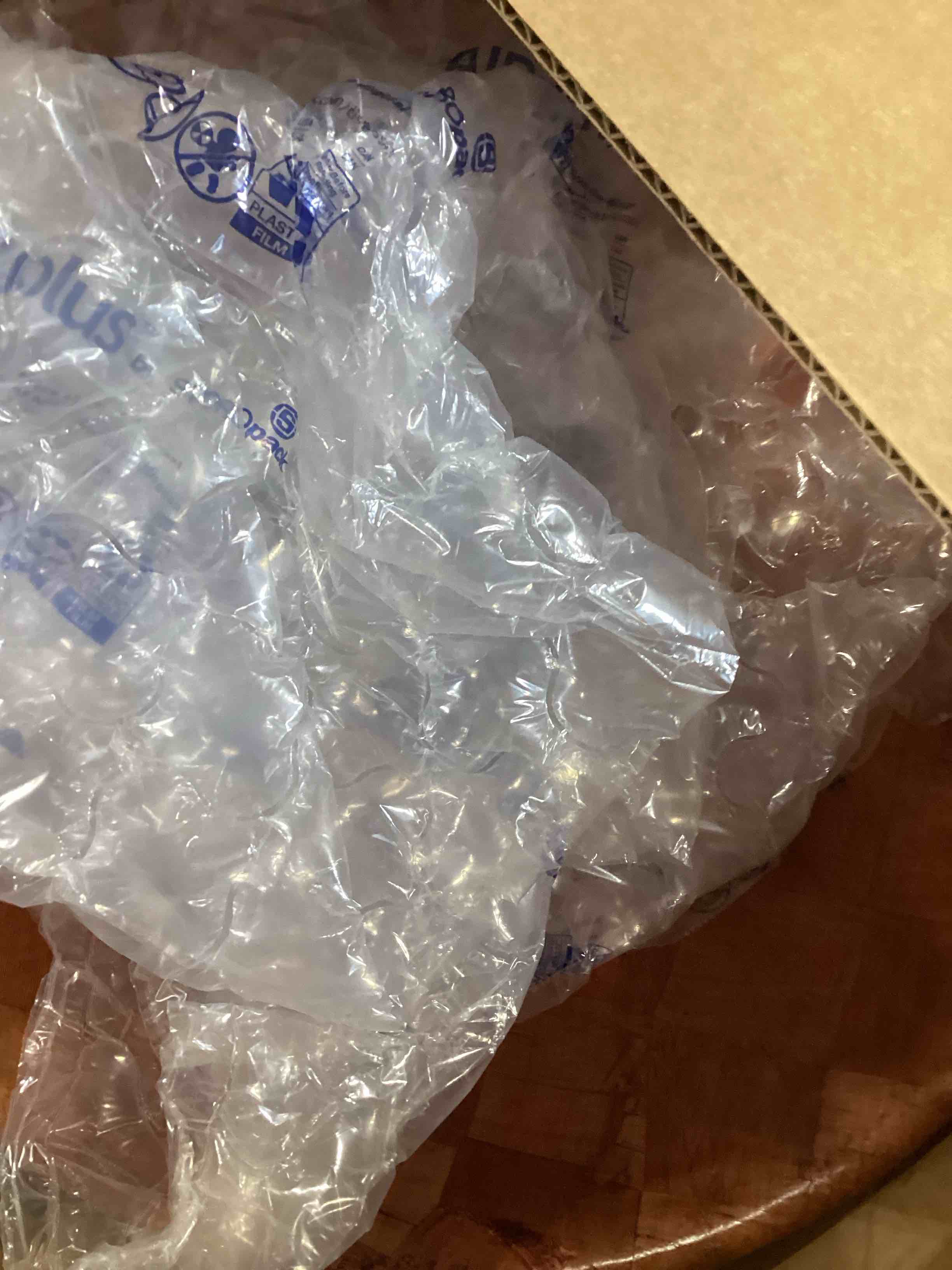 https://s3.amazonaws.com/lotting-images-prod/bidfta/PPE2586816_1754418104946.jpeg