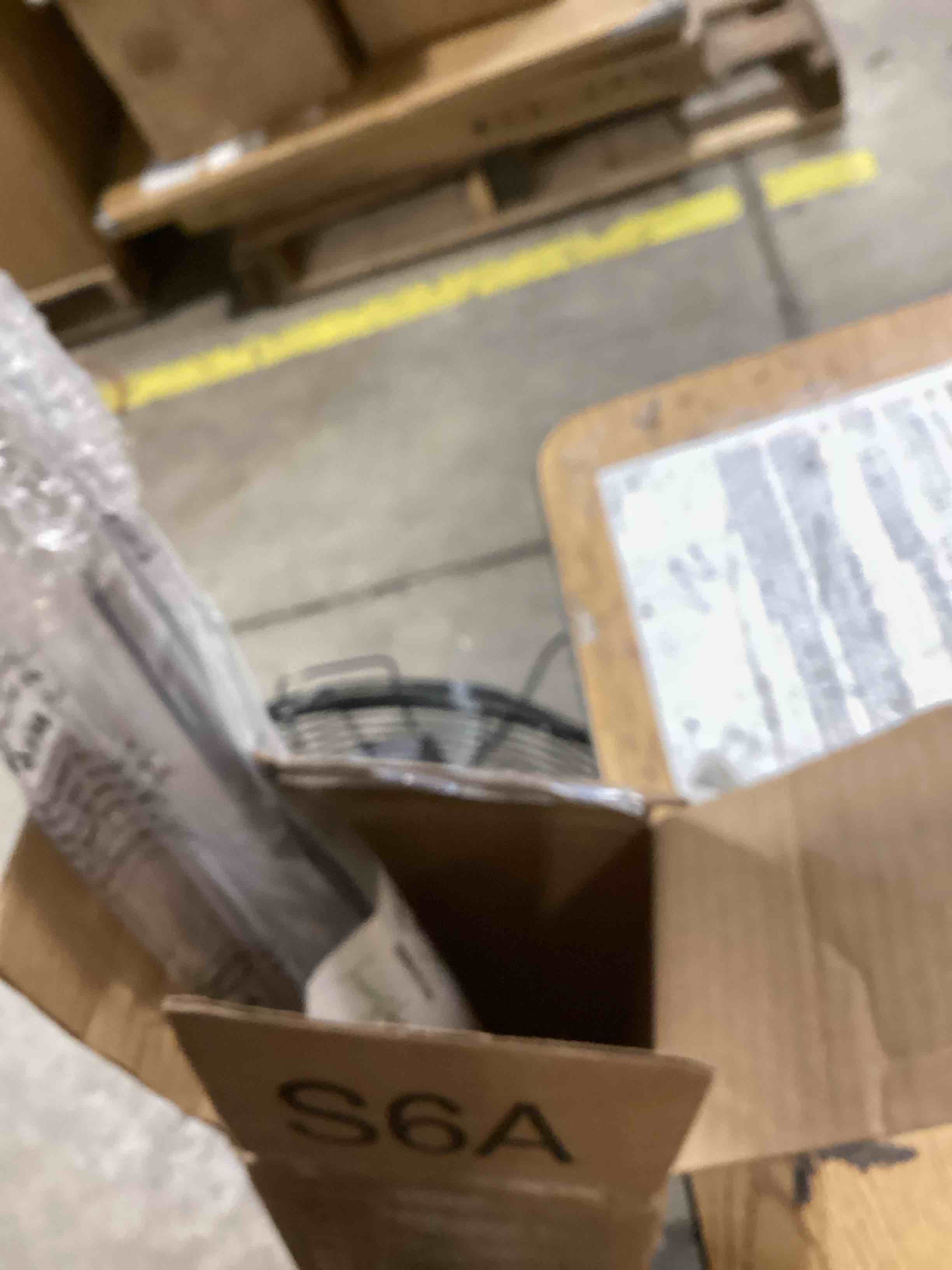 https://s3.amazonaws.com/lotting-images-prod/bidfta/PPE2587150_1754401086061.jpeg