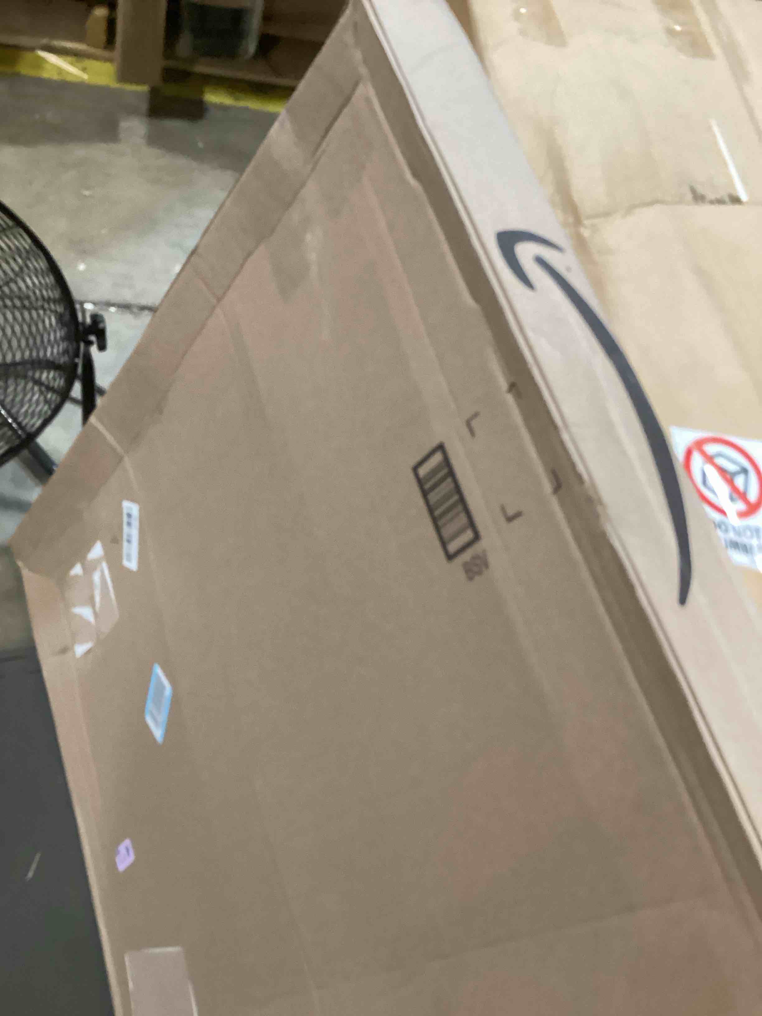 https://s3.amazonaws.com/lotting-images-prod/bidfta/PPE2588020_1754666644673.jpeg
