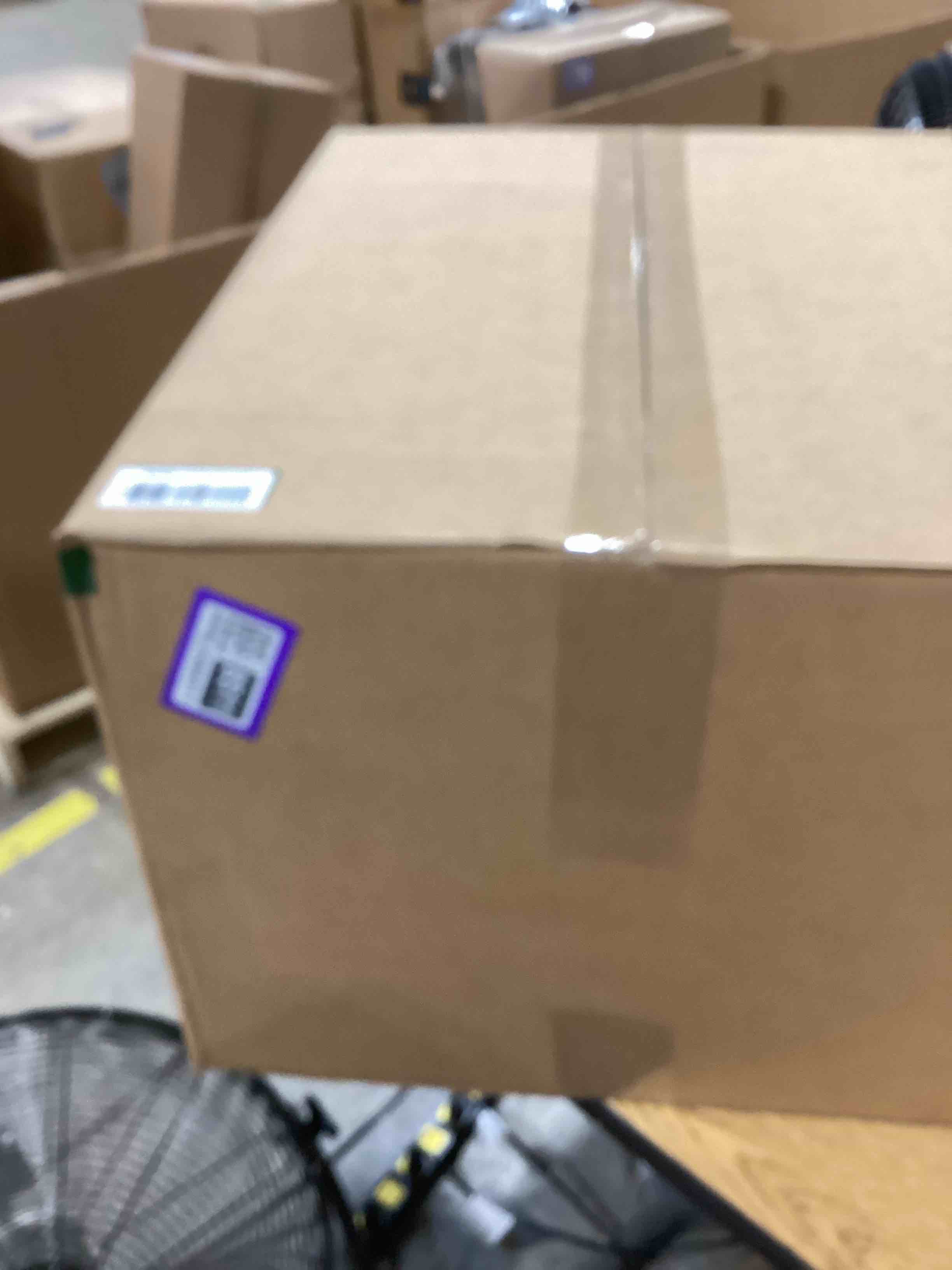 https://s3.amazonaws.com/lotting-images-prod/bidfta/PPE2588511_1754999644973.jpeg