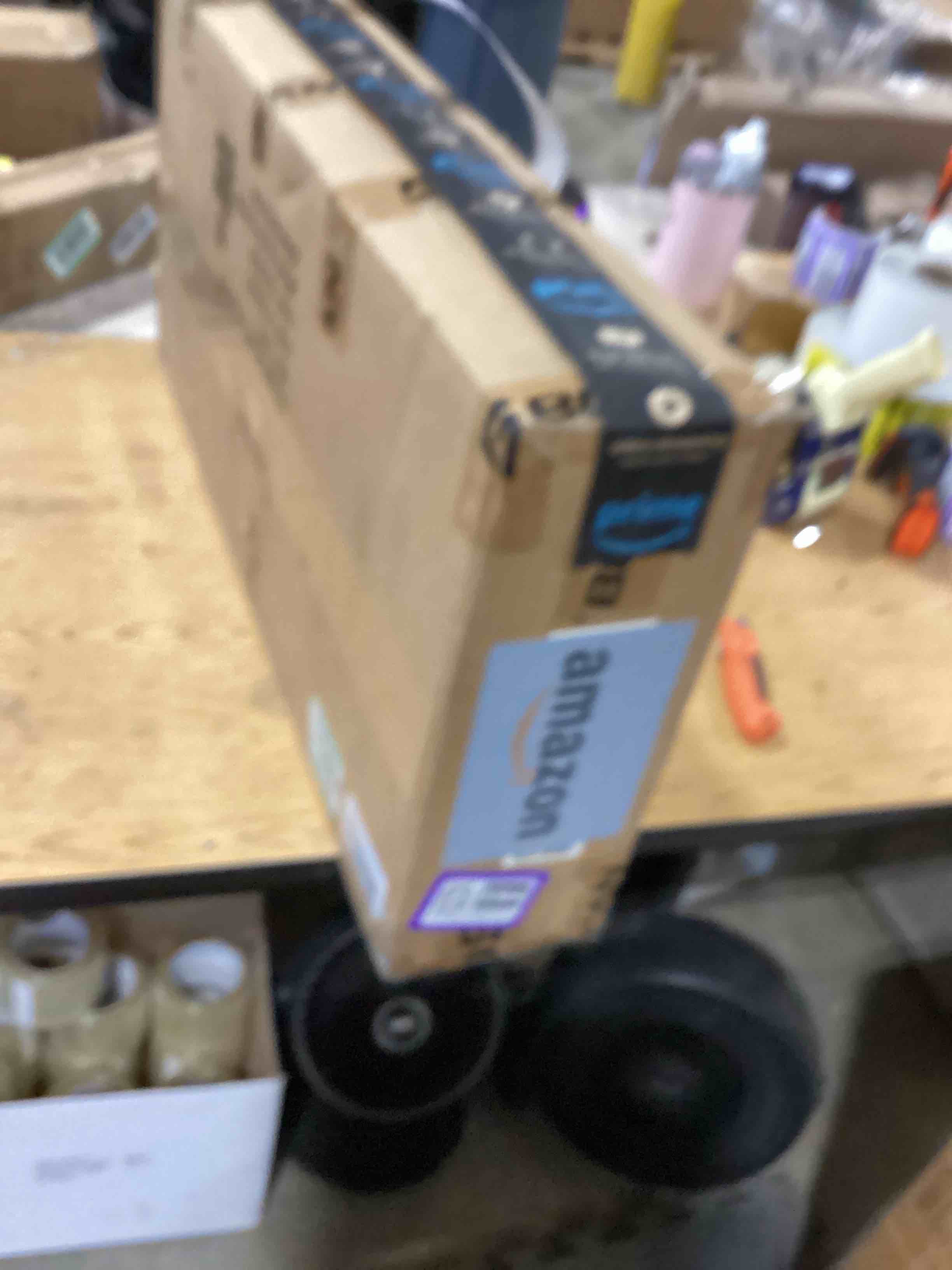 https://s3.amazonaws.com/lotting-images-prod/bidfta/PPE2588564_1755006101920.jpeg