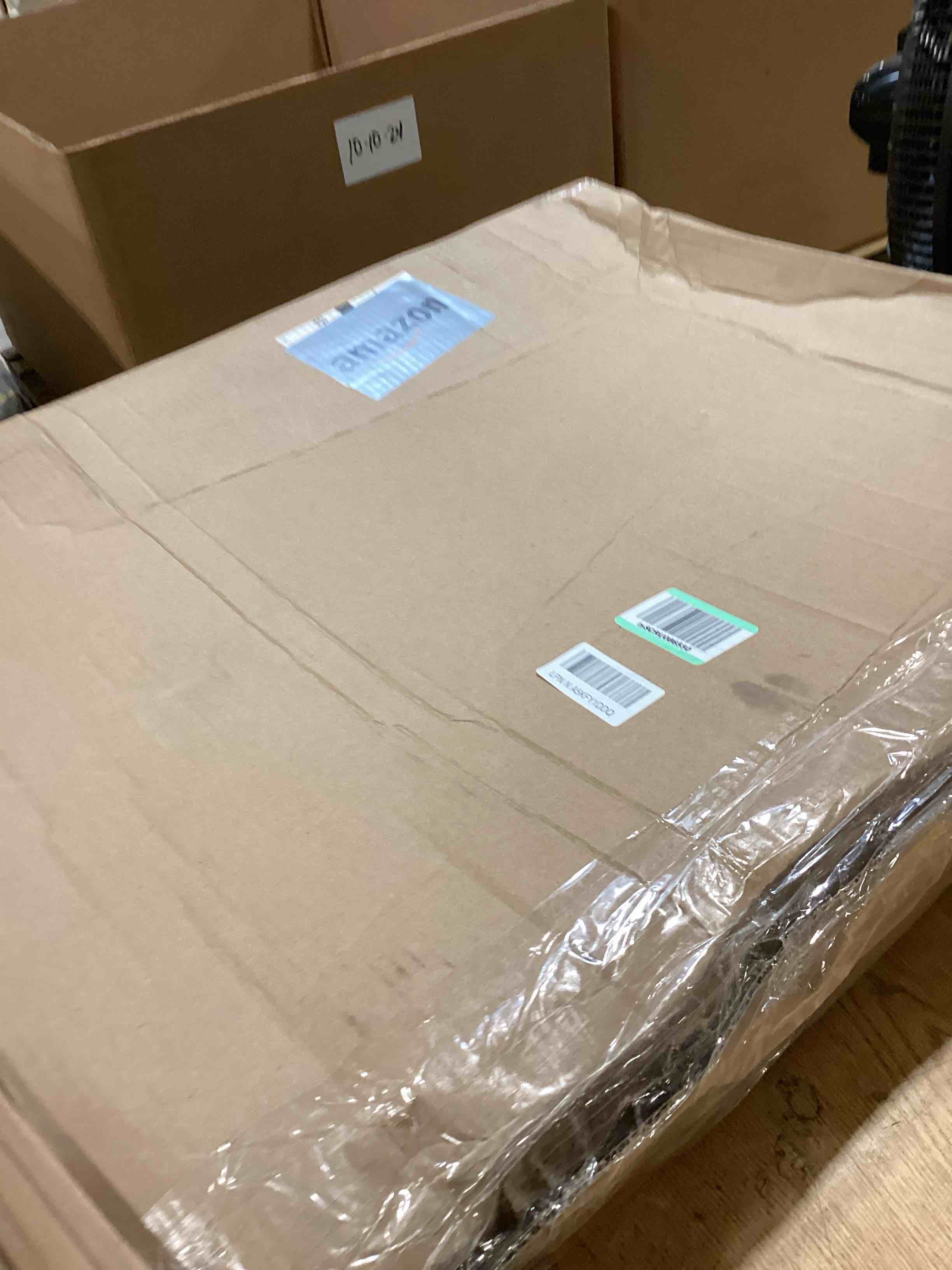 https://s3.amazonaws.com/lotting-images-prod/bidfta/PPE2588582_1755006360653.jpeg