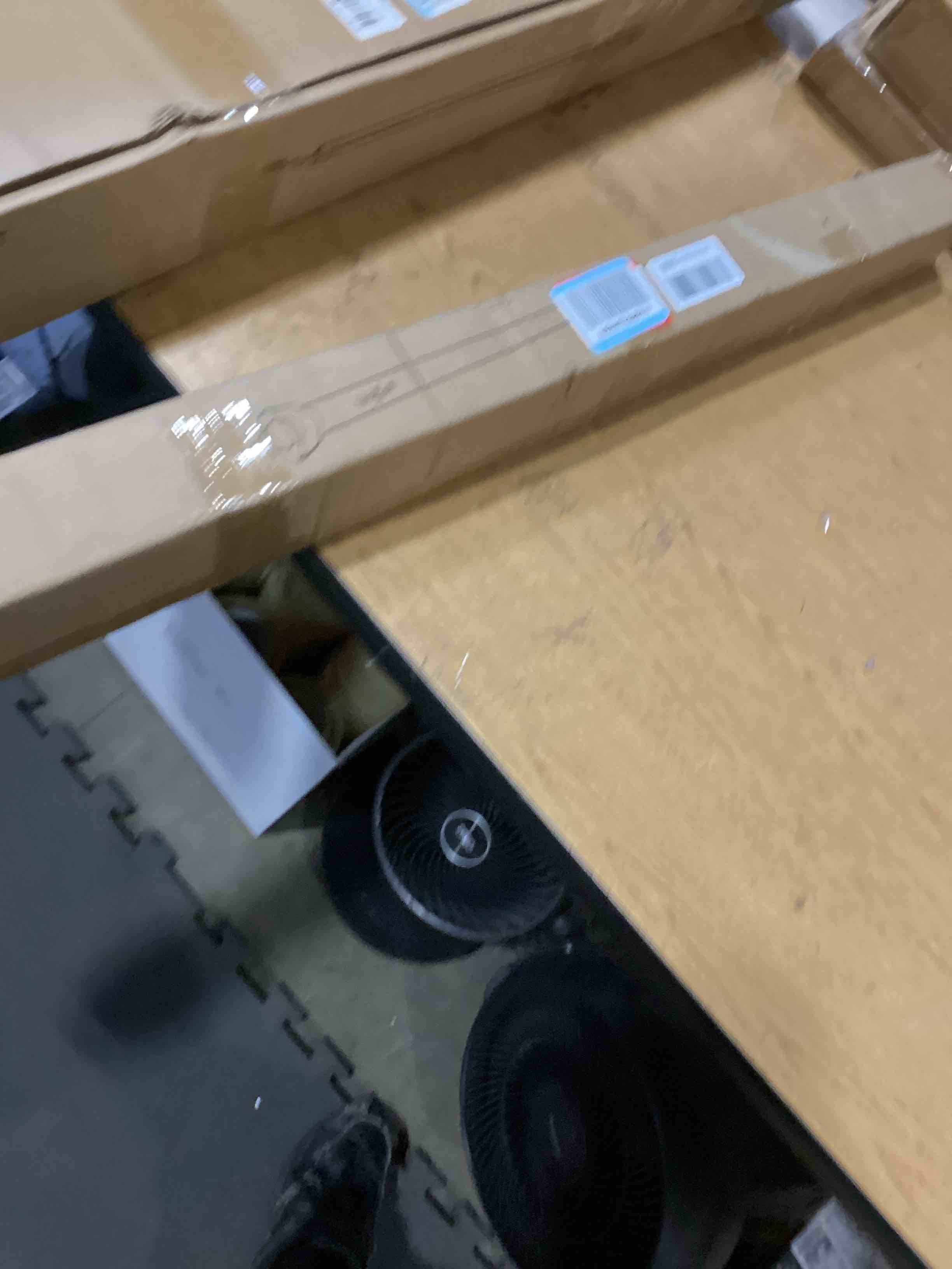 https://s3.amazonaws.com/lotting-images-prod/bidfta/PPE2588648_1755017883110.jpeg