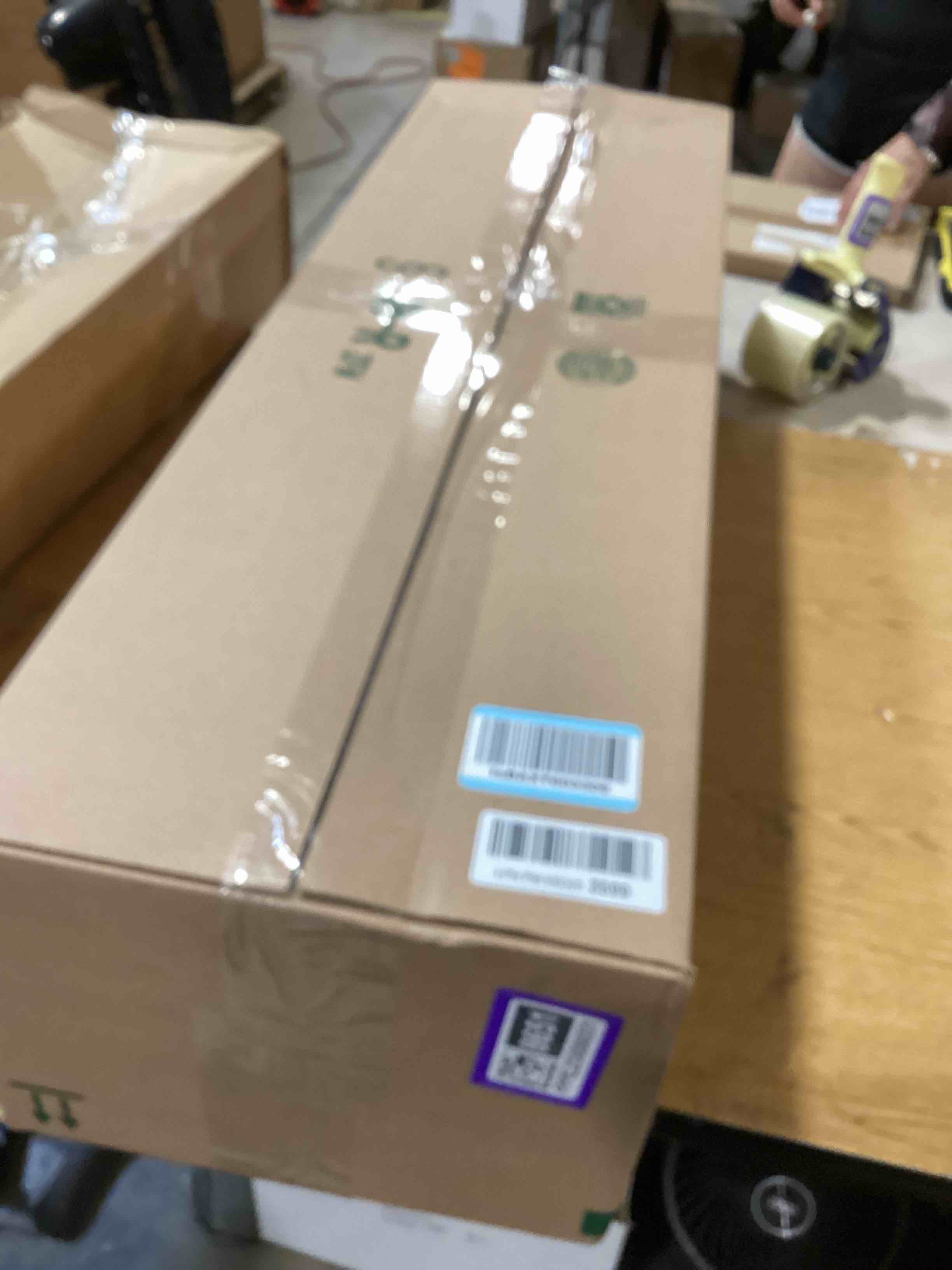 https://s3.amazonaws.com/lotting-images-prod/bidfta/PPE2588651_1755018010999.jpeg
