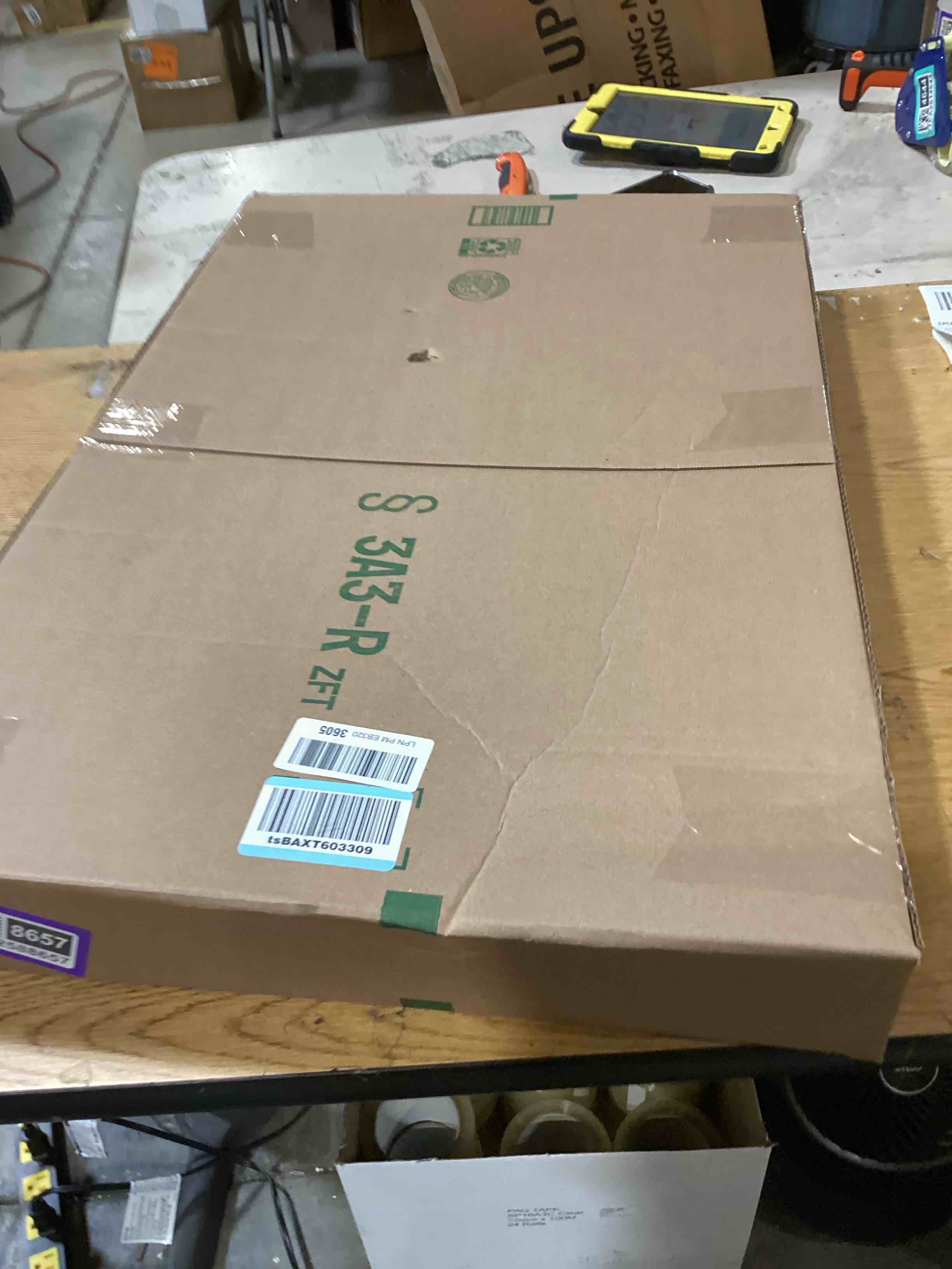 https://s3.amazonaws.com/lotting-images-prod/bidfta/PPE2588657_1755018514340.jpeg
