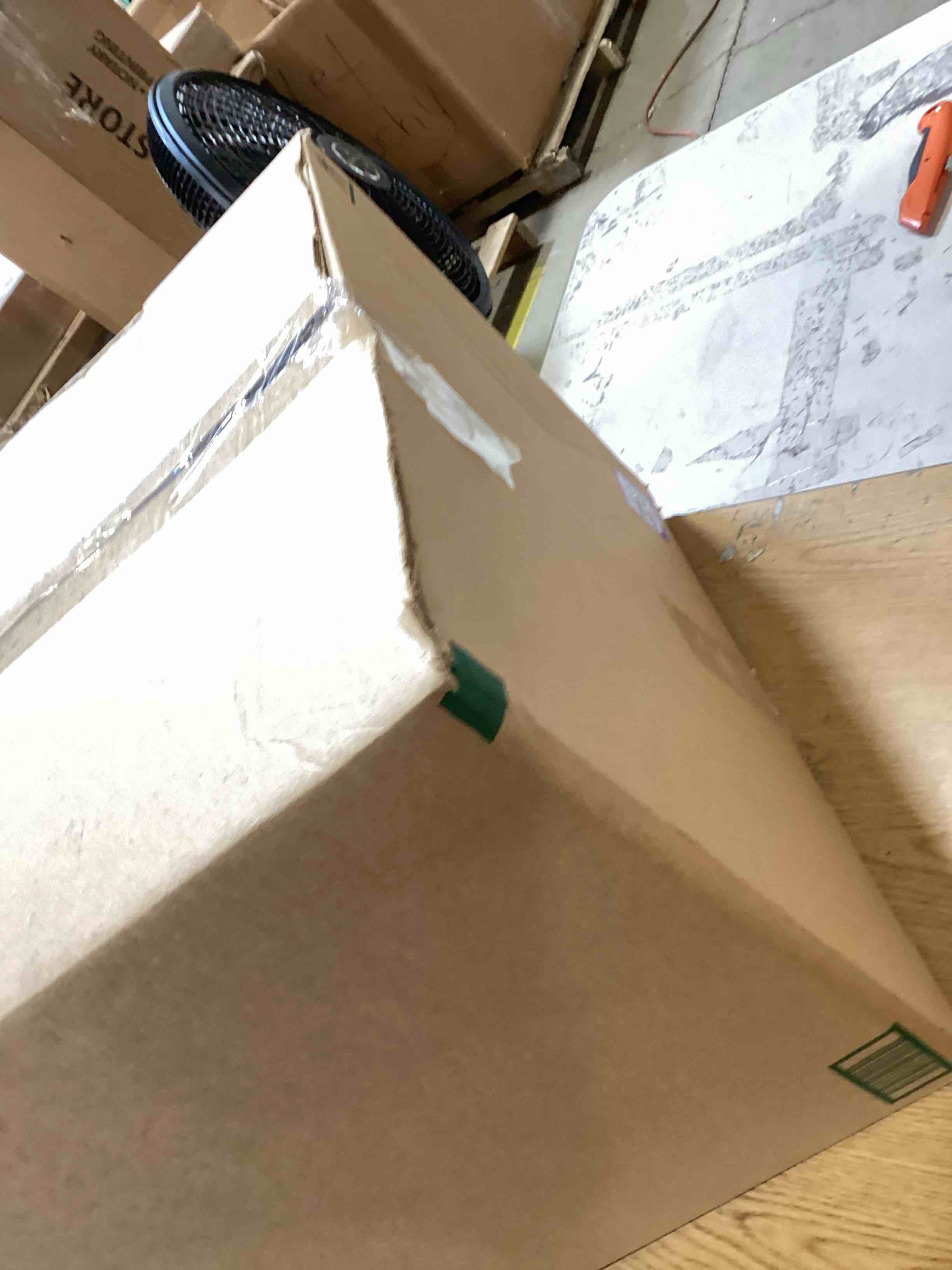 https://s3.amazonaws.com/lotting-images-prod/bidfta/PPE2588659_1755018571375.jpeg