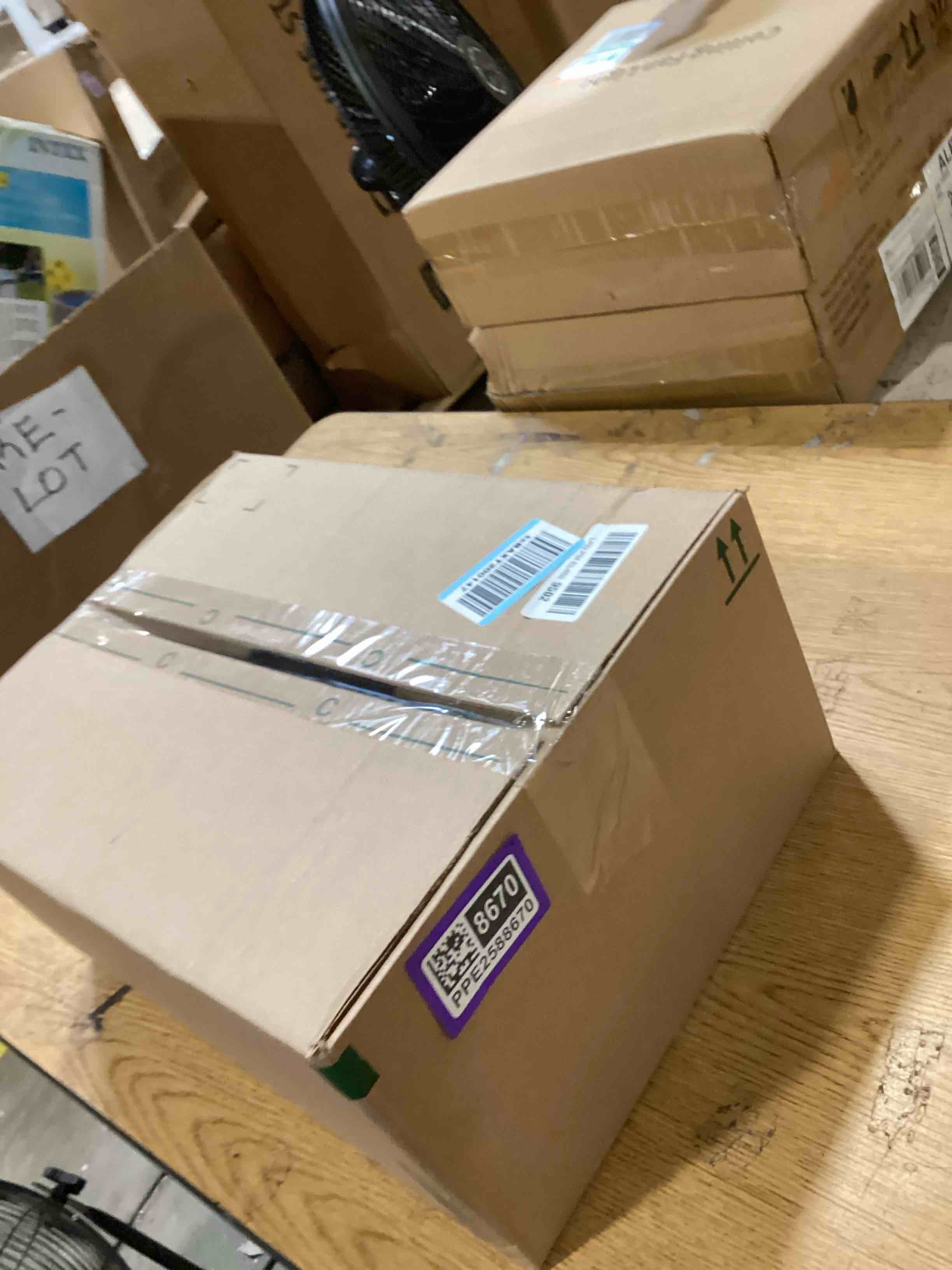 https://s3.amazonaws.com/lotting-images-prod/bidfta/PPE2588670_1755019461479.jpeg