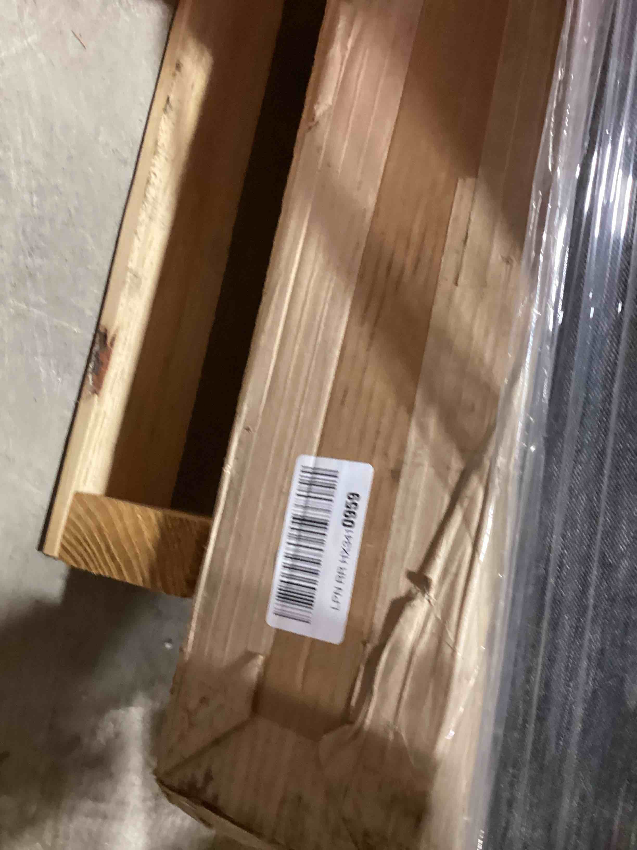 https://s3.amazonaws.com/lotting-images-prod/bidfta/PPE2588801_1755087737429.jpeg
