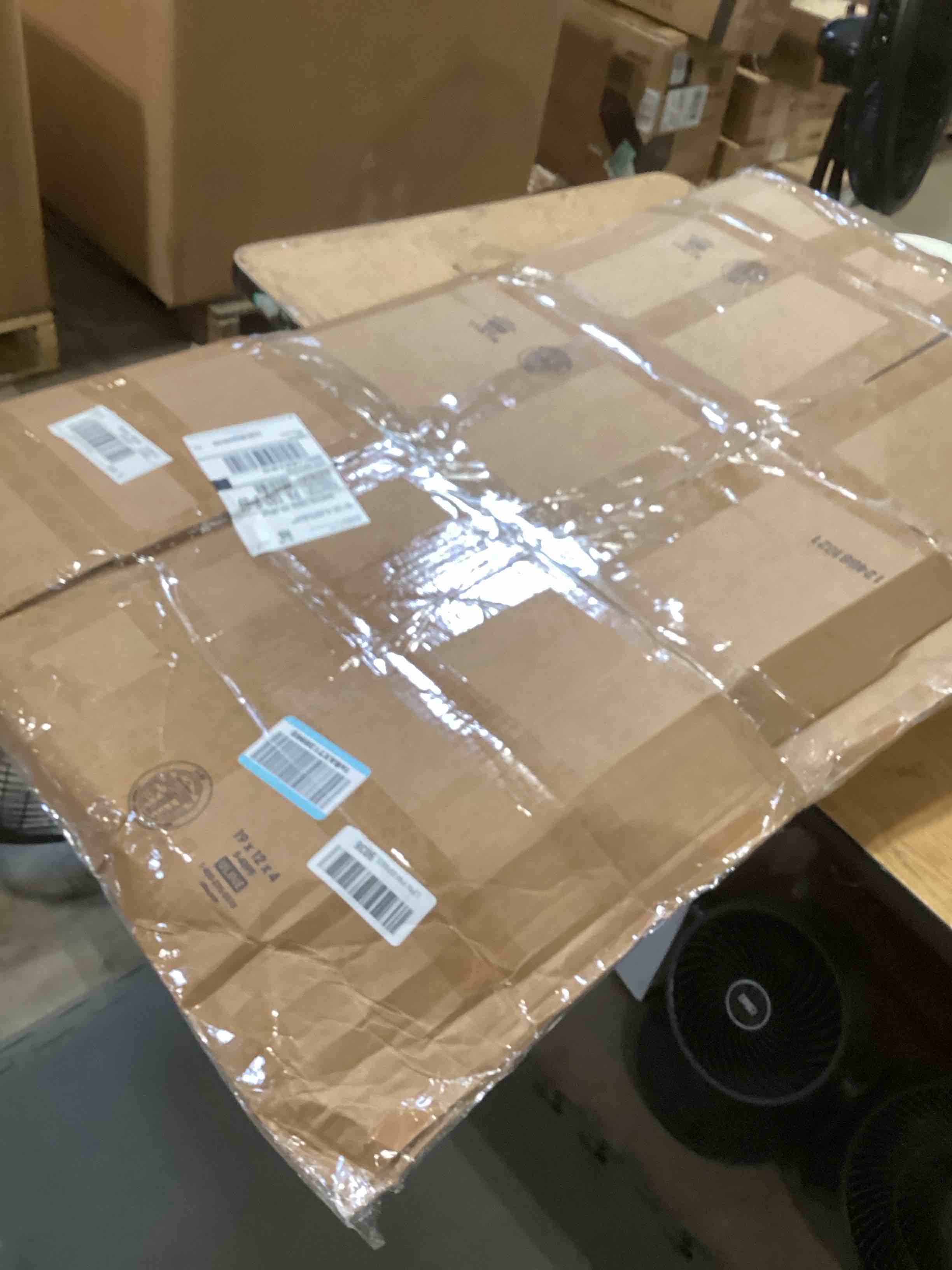 https://s3.amazonaws.com/lotting-images-prod/bidfta/PPE2588900_1755104131091.jpeg