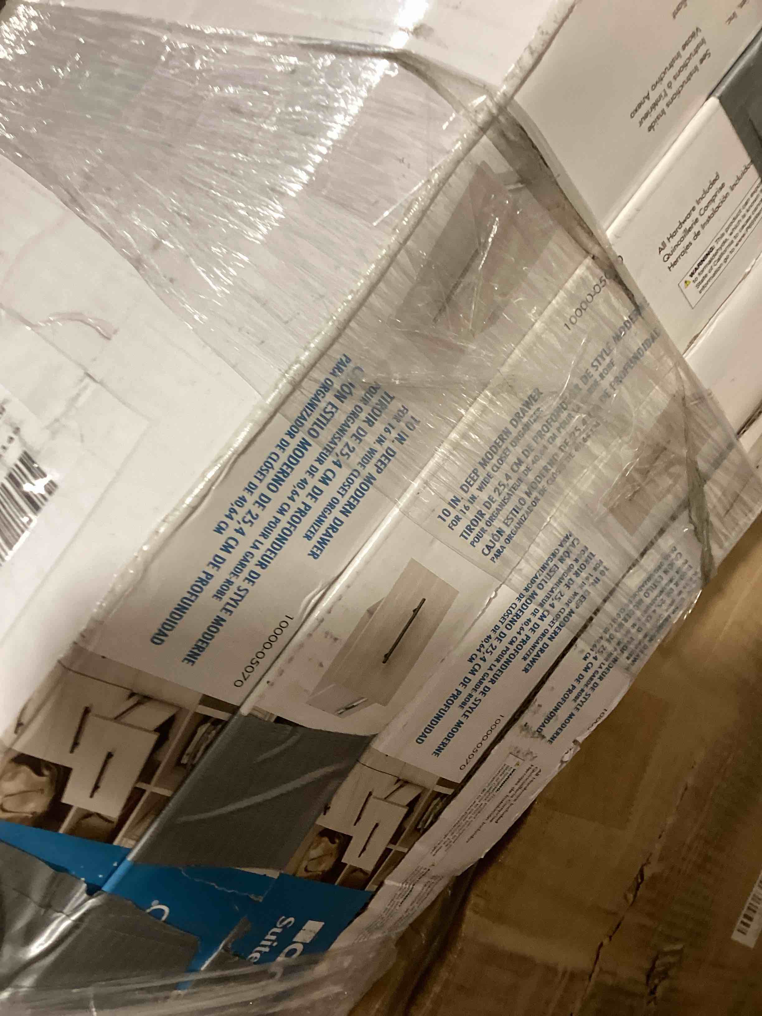 https://s3.amazonaws.com/lotting-images-prod/bidfta/PPE2590210_1752582349927.jpeg