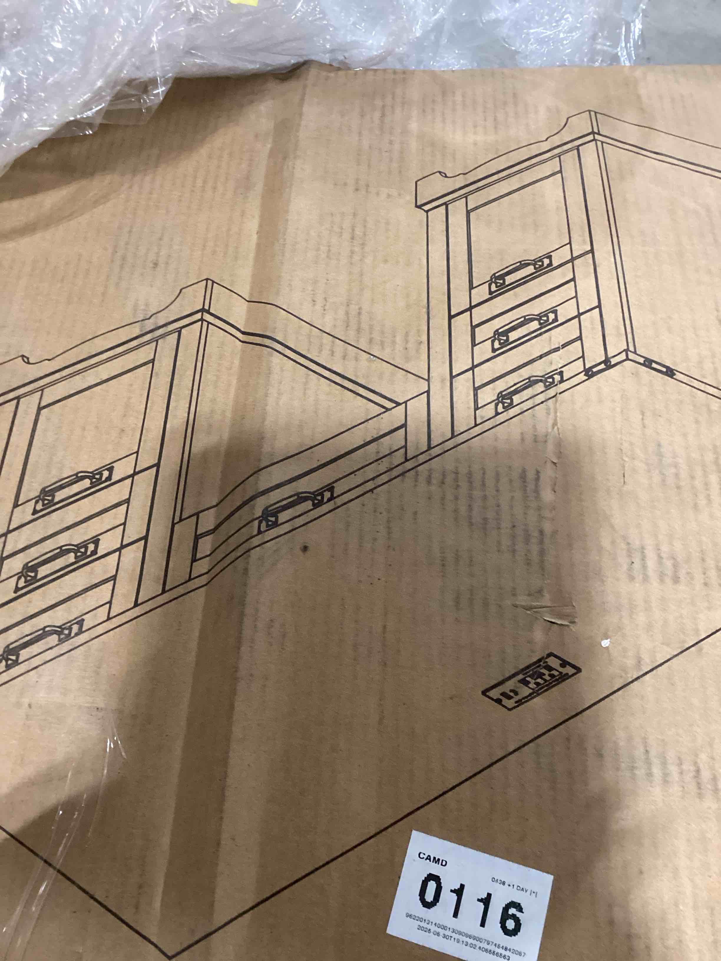 https://s3.amazonaws.com/lotting-images-prod/bidfta/PPE2590287_1752670240663.jpeg