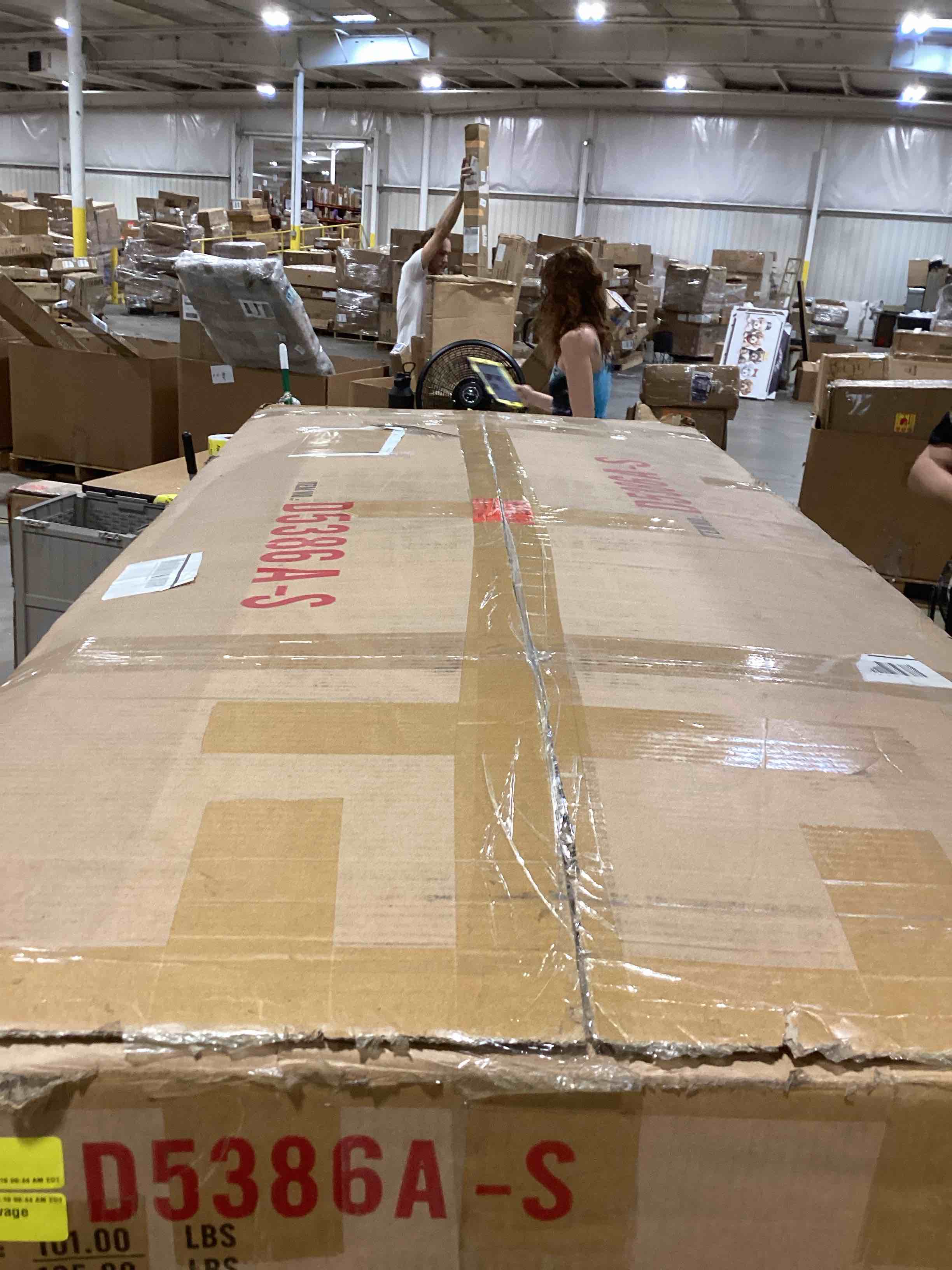 https://s3.amazonaws.com/lotting-images-prod/bidfta/PPE2590359_1752750609881.jpeg