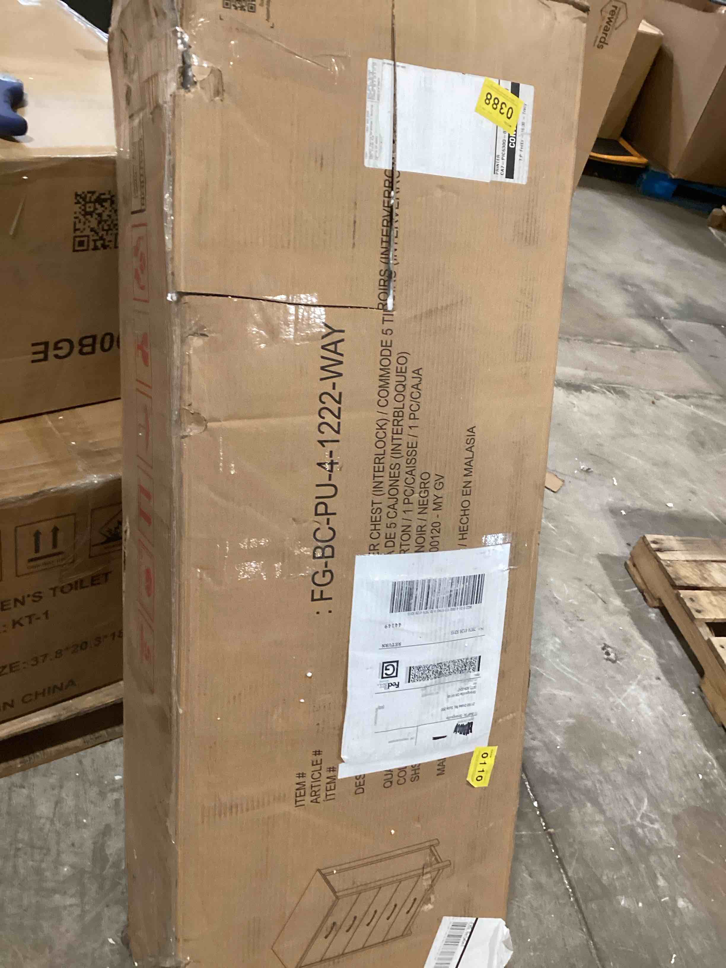 https://s3.amazonaws.com/lotting-images-prod/bidfta/PPE2590899_1753465969147.jpeg