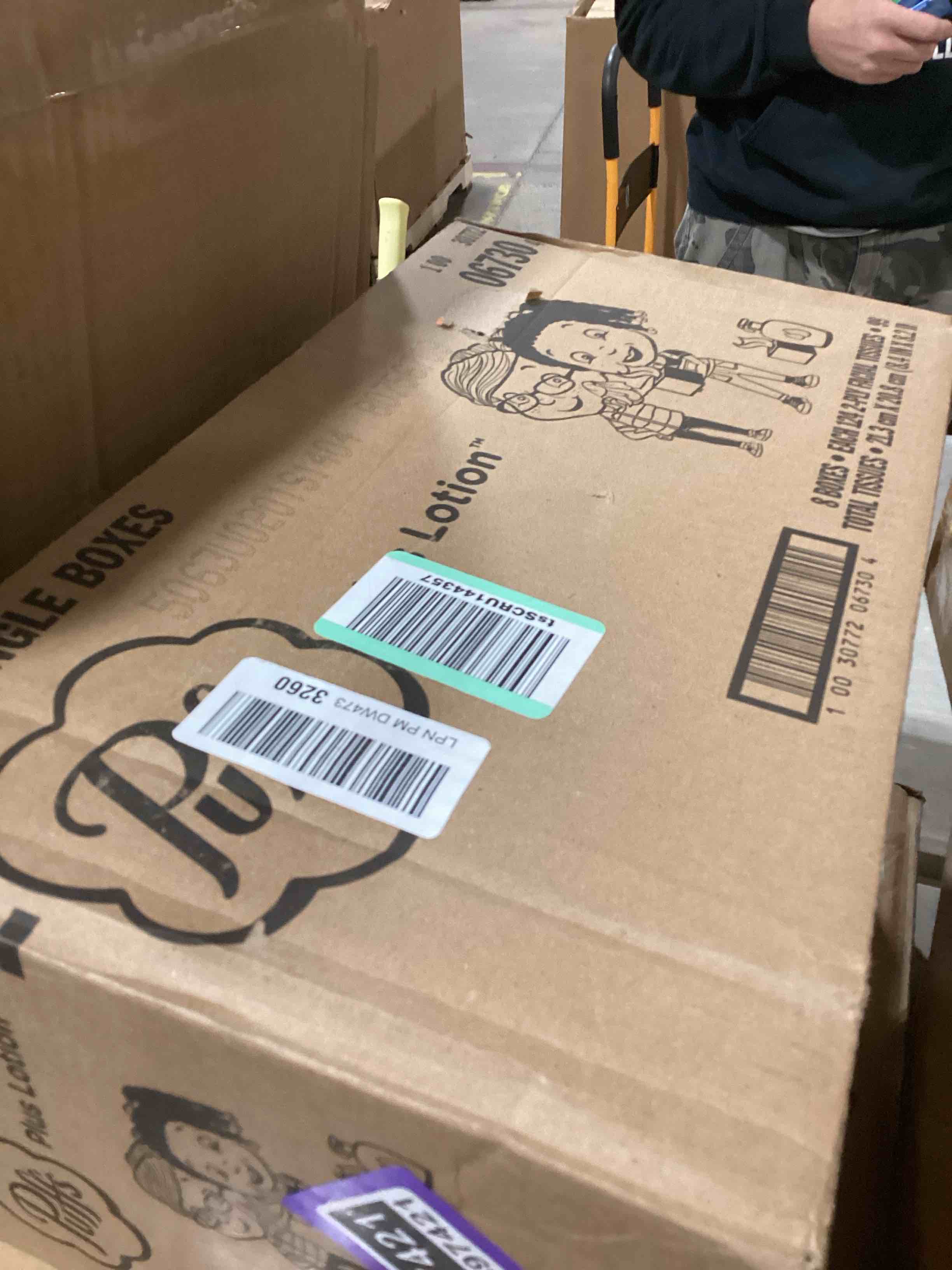https://s3.amazonaws.com/lotting-images-prod/bidfta/PPE2597421_1754046458966.jpeg