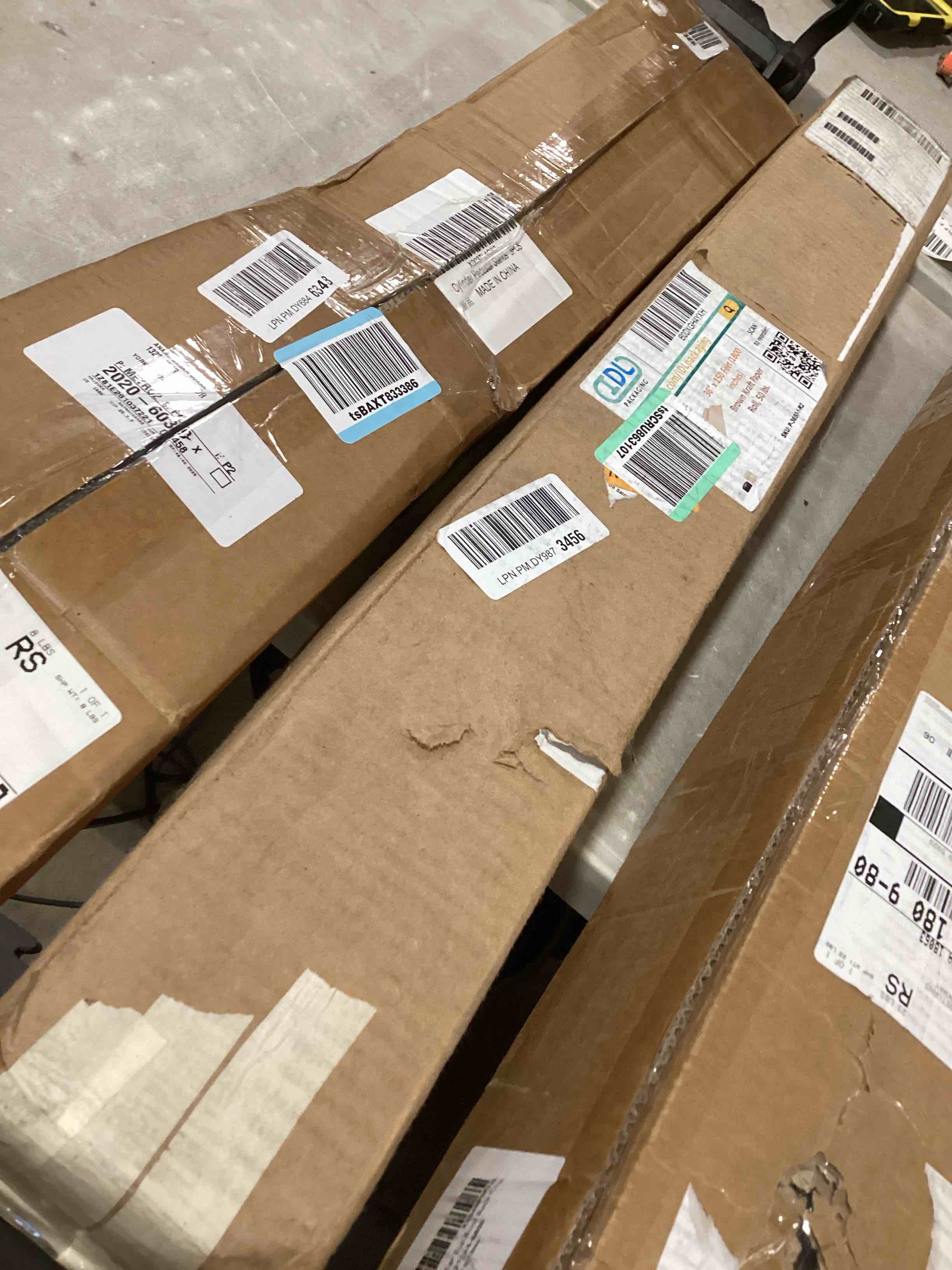 https://s3.amazonaws.com/lotting-images-prod/bidfta/PPE2597446_1754047577011.jpeg