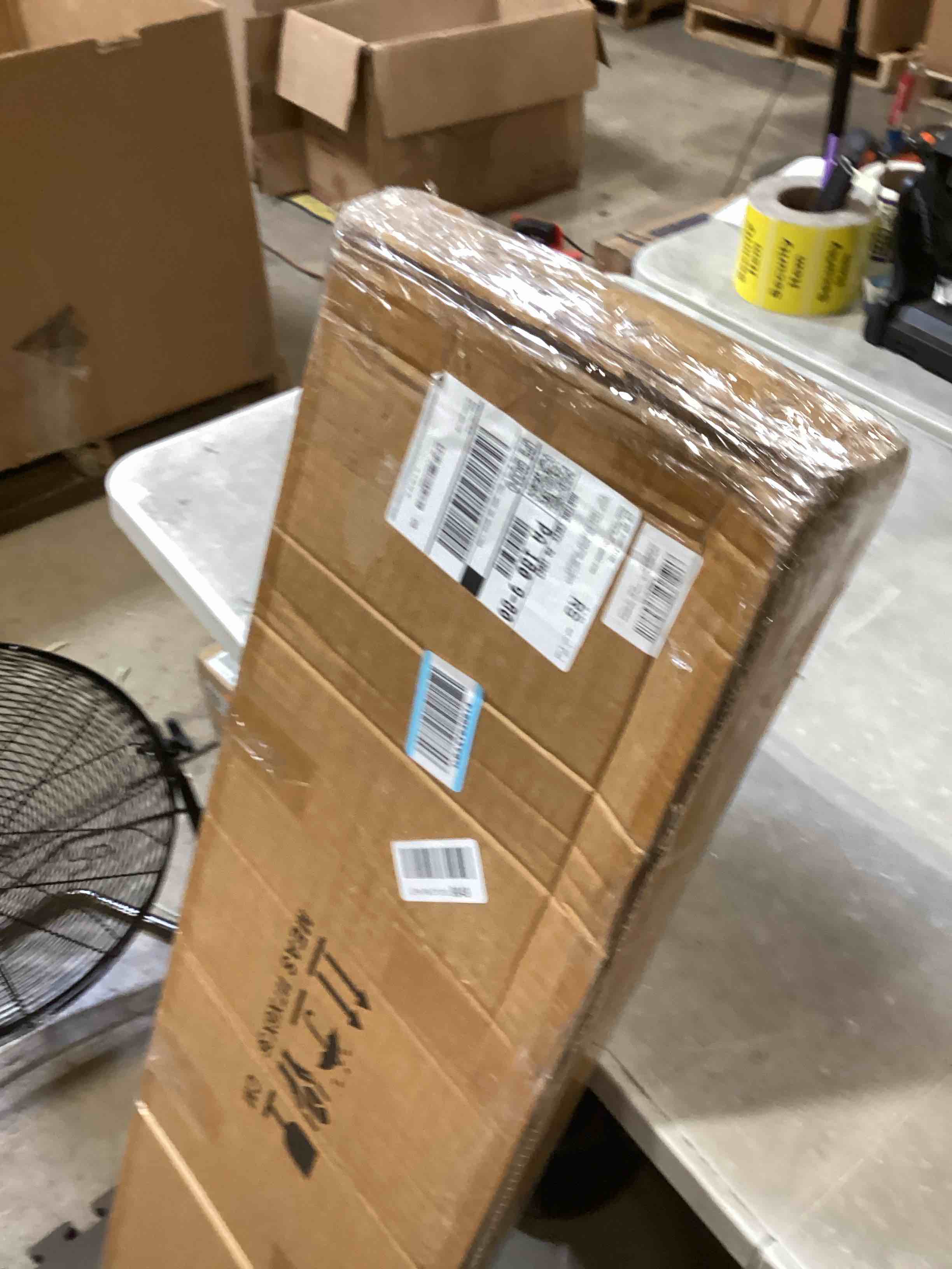 https://s3.amazonaws.com/lotting-images-prod/bidfta/PPE2597514_1754058472544.jpeg